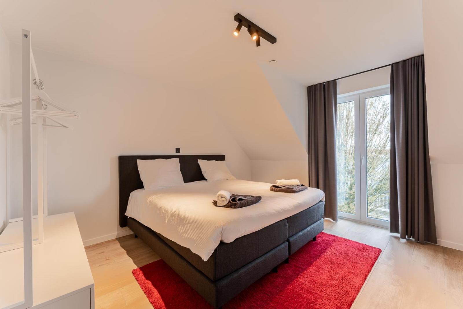 Modern & Spacious House