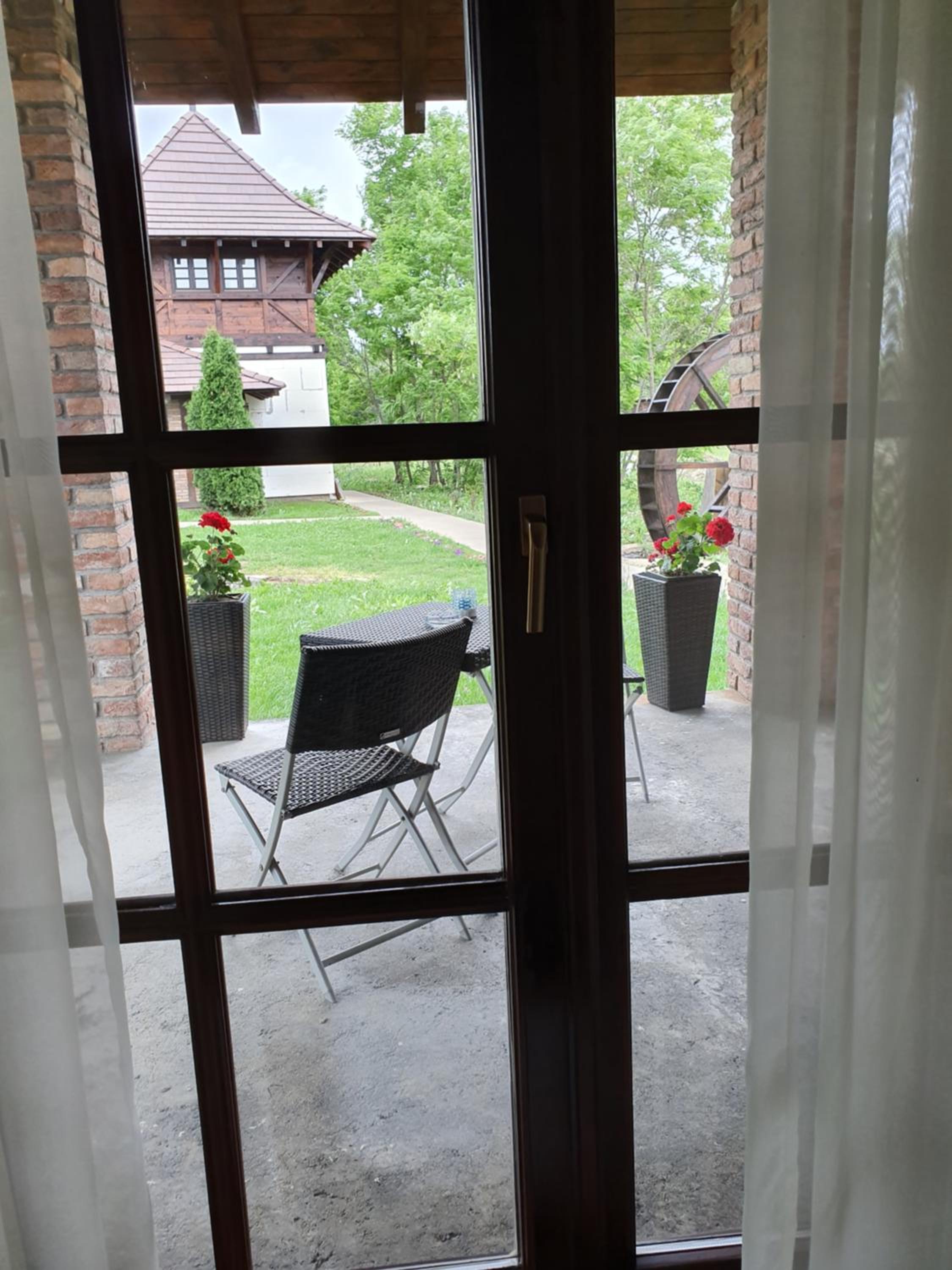 Photo 17