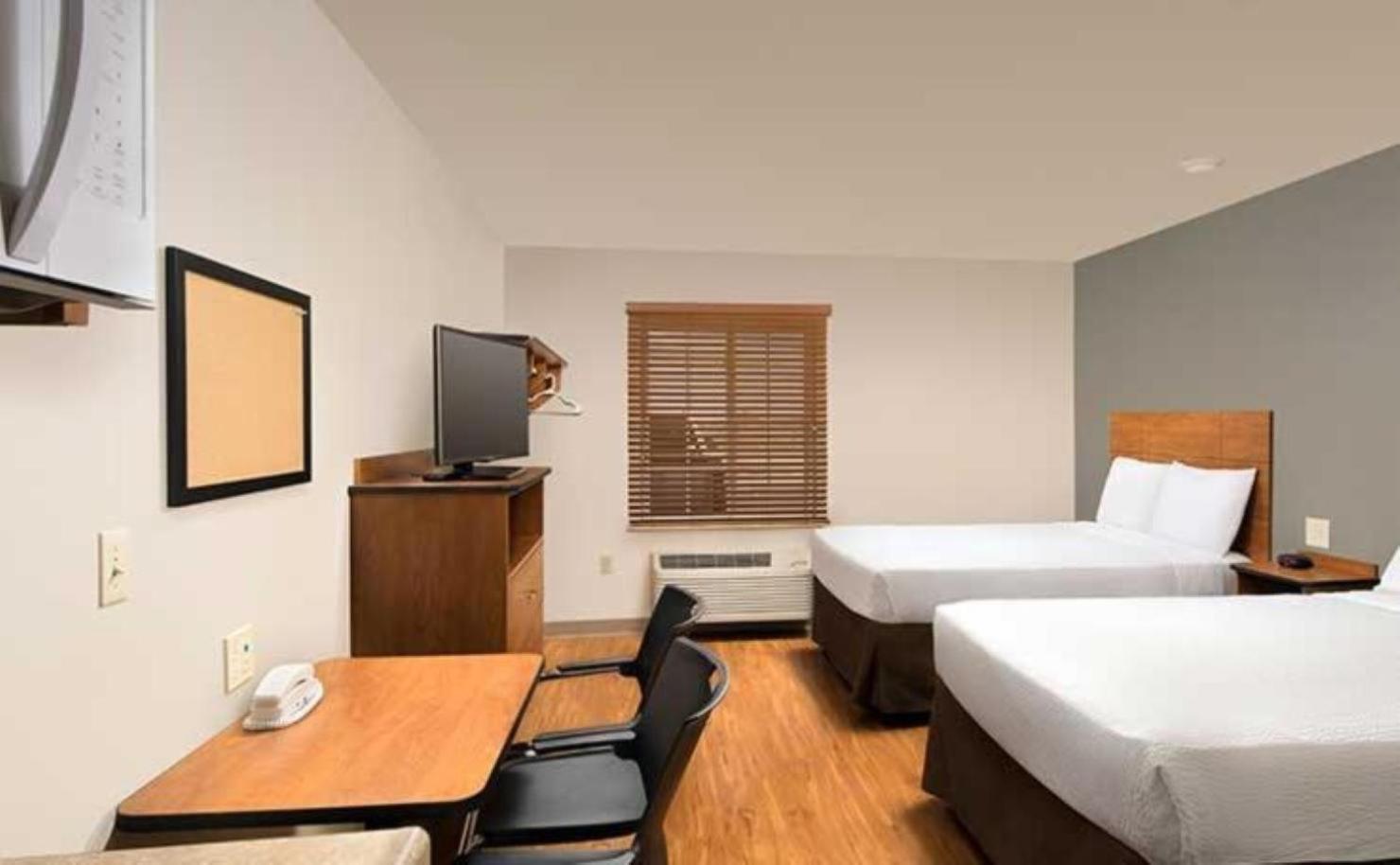 Council Bluffs Vacations - WoodSpring Suites Council Bluffs - Property Image 4