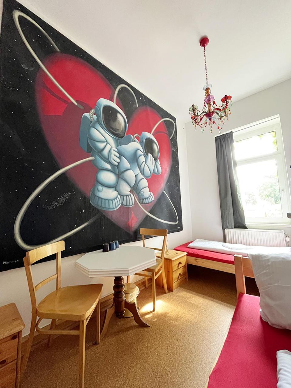 Homeplanet Hostel