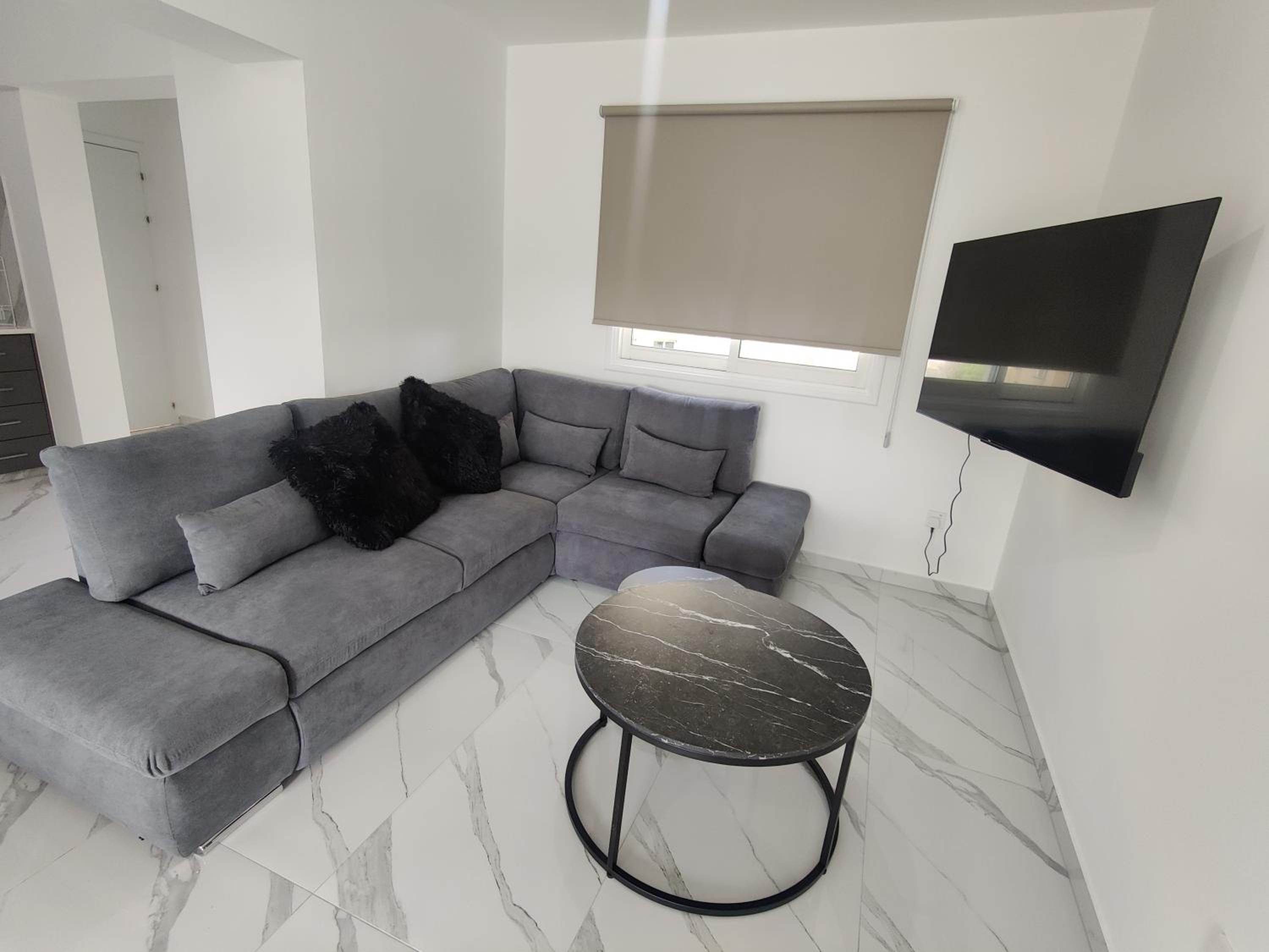 Maestro I Apartment