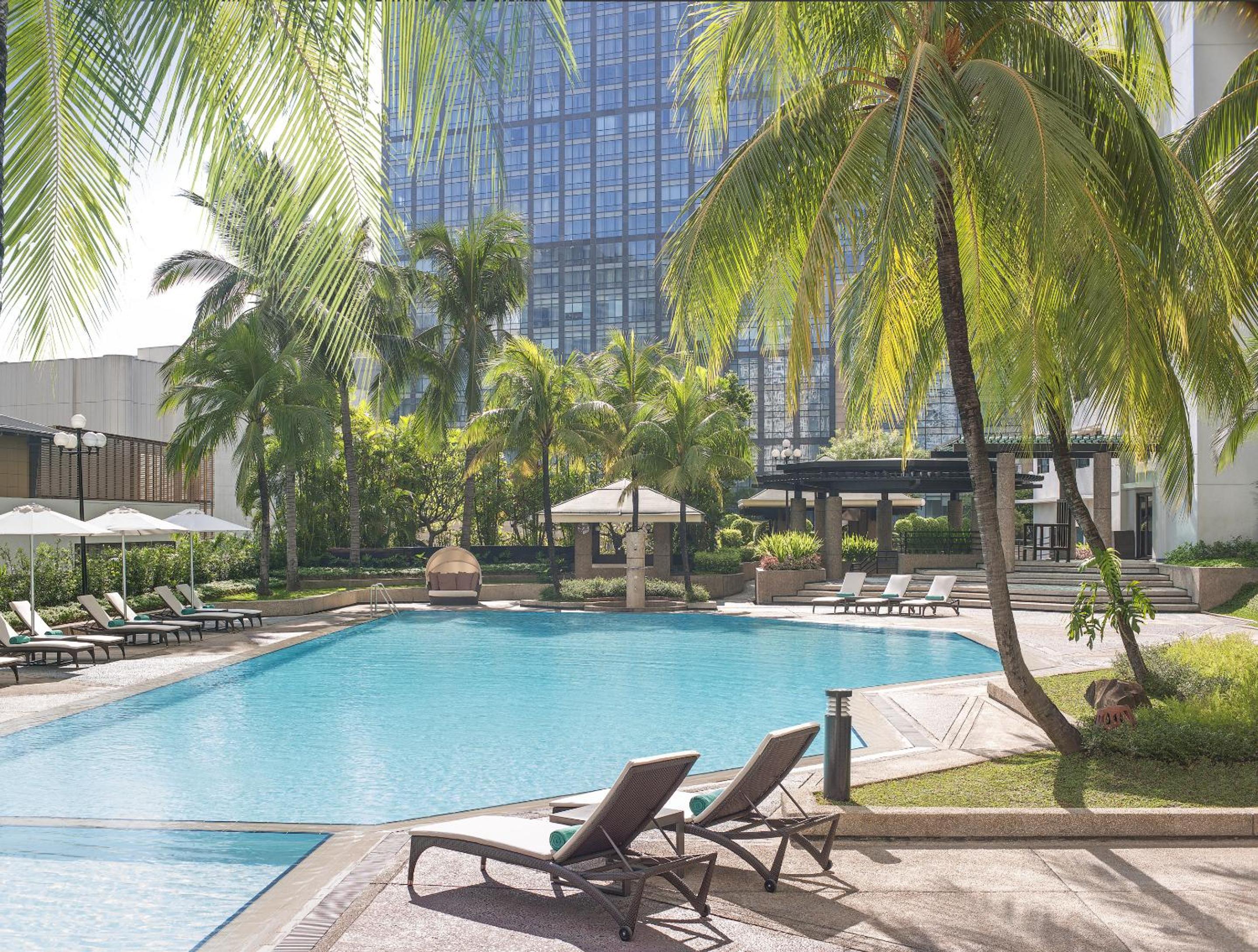 New World Makati Hotel