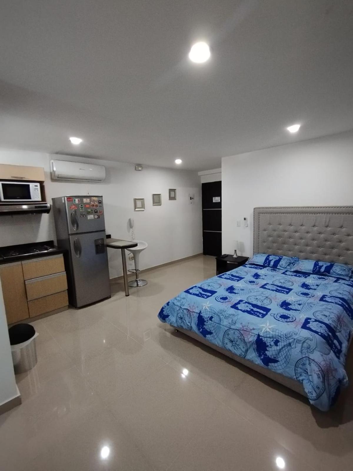 Aparta Estudios Edificio Valeria view 5