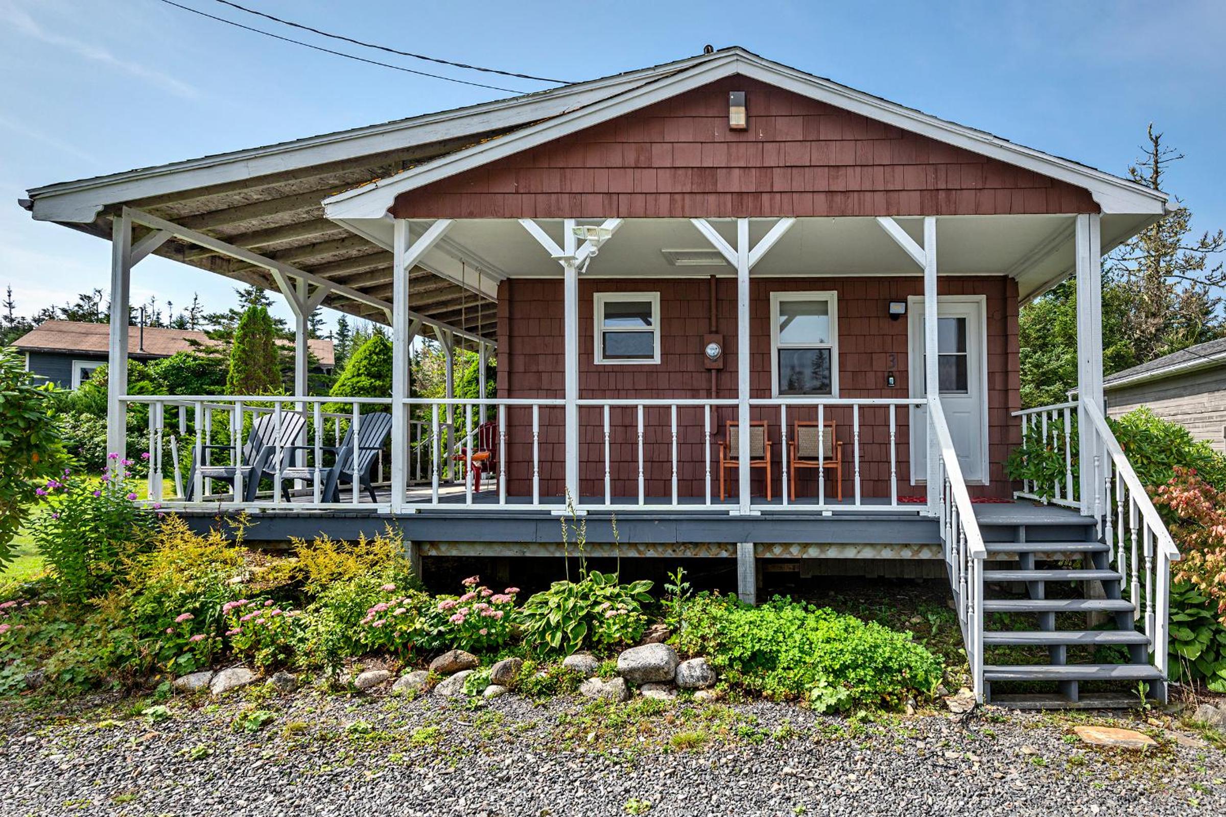 Nova Scotia Grover's Cove Seaside Cottages