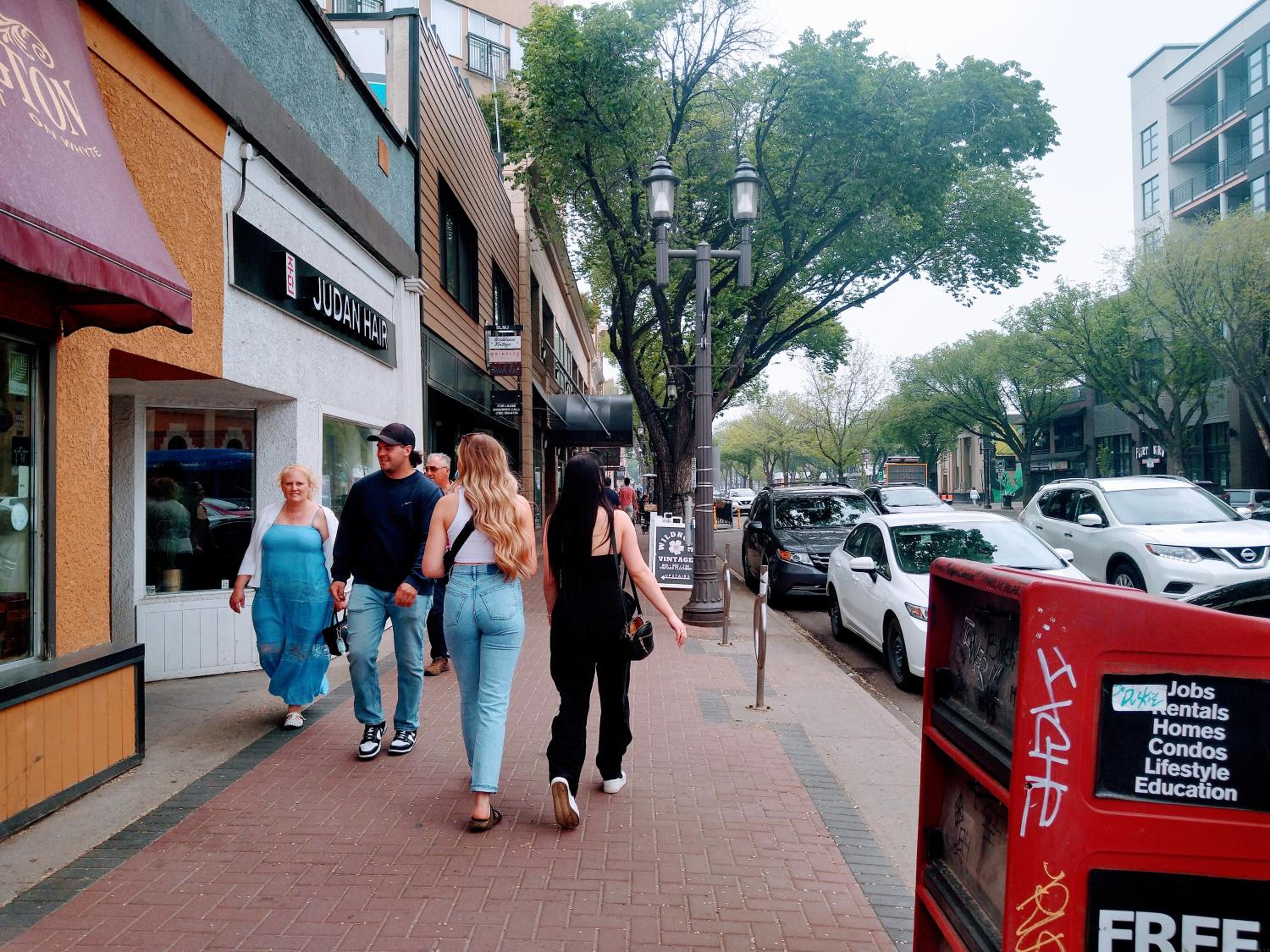 Photo 43
