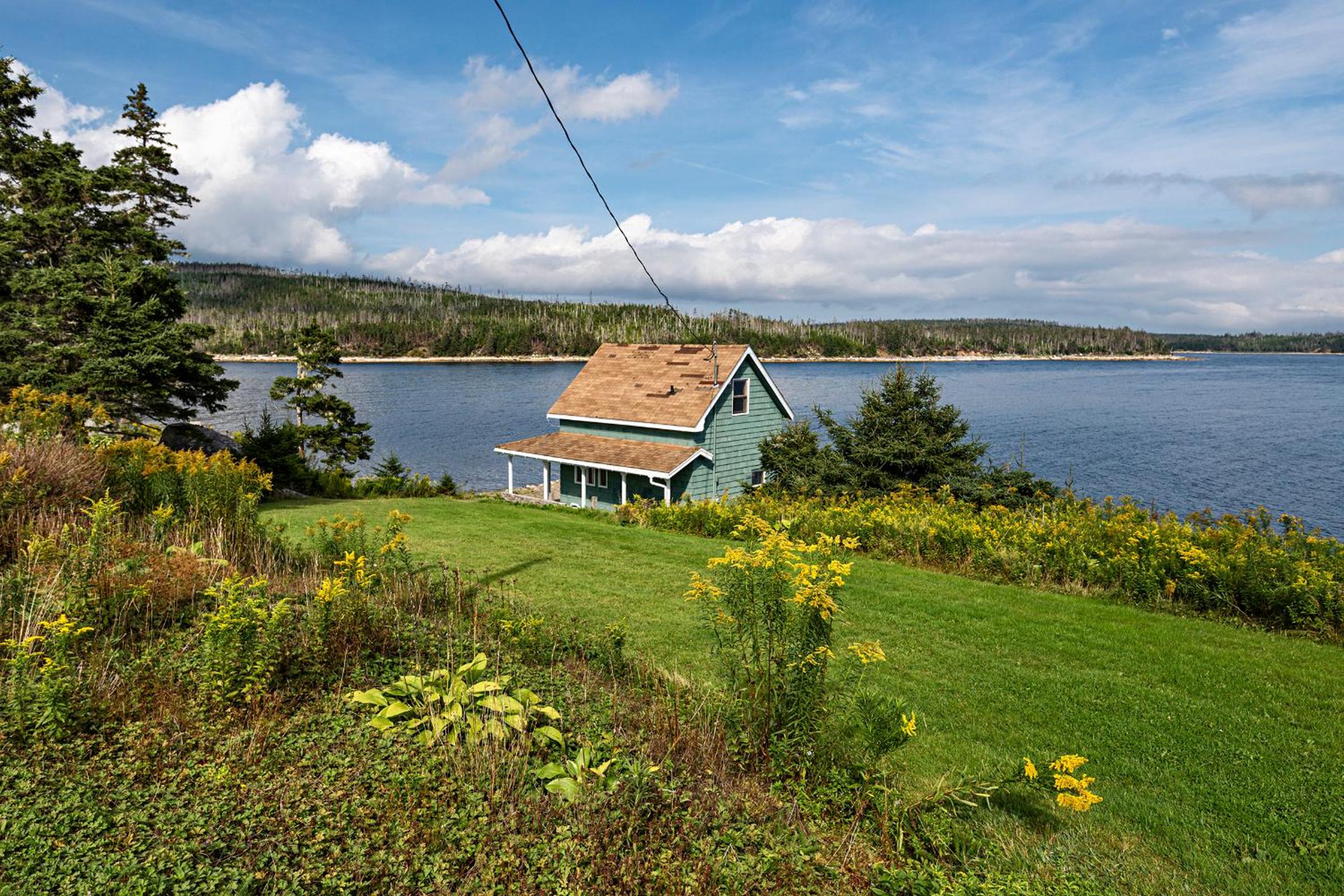Nova Scotia Grover's Cove Seaside Cottages