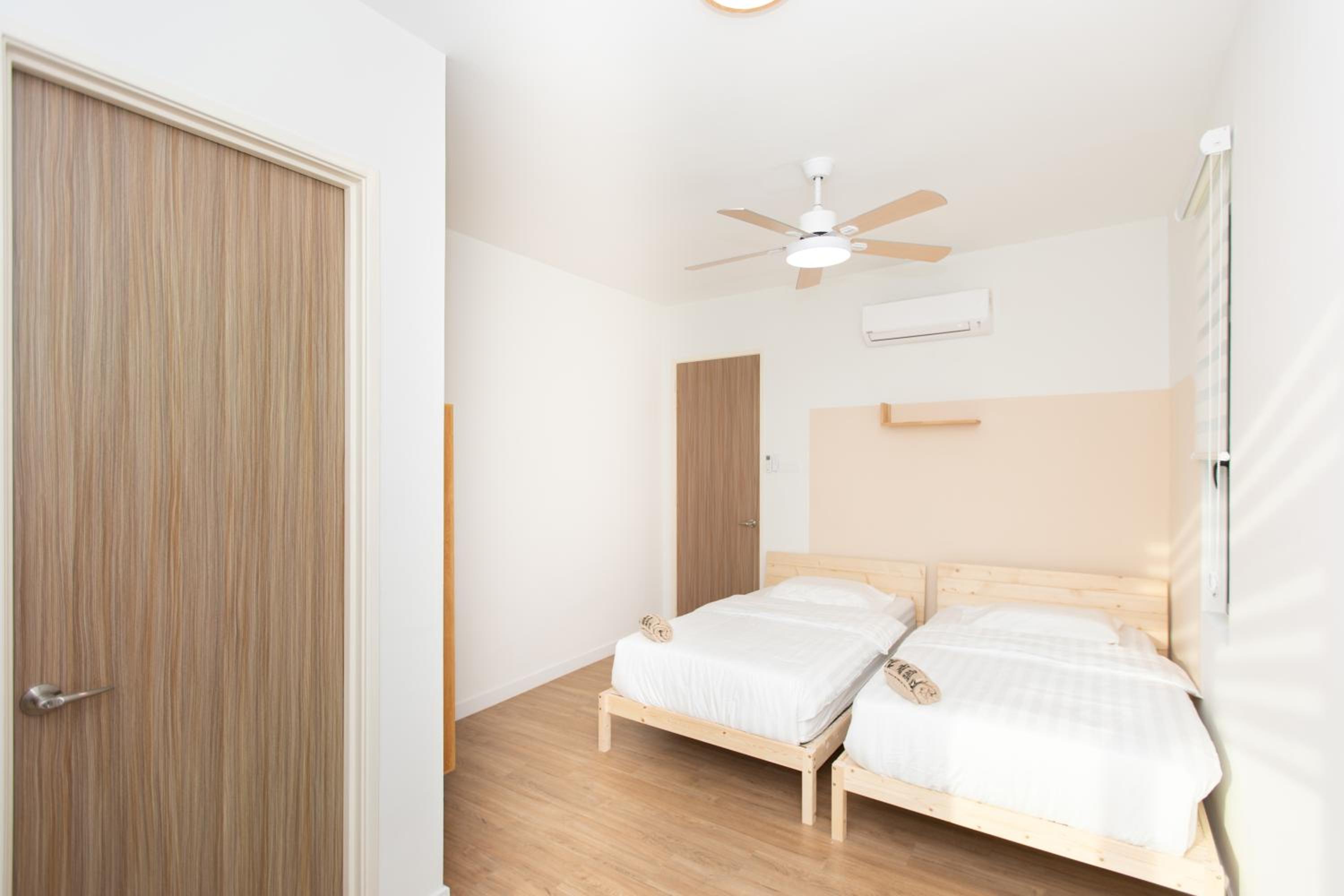Muji Style 5BR Ferringhi Beach House 15Pax photo 6