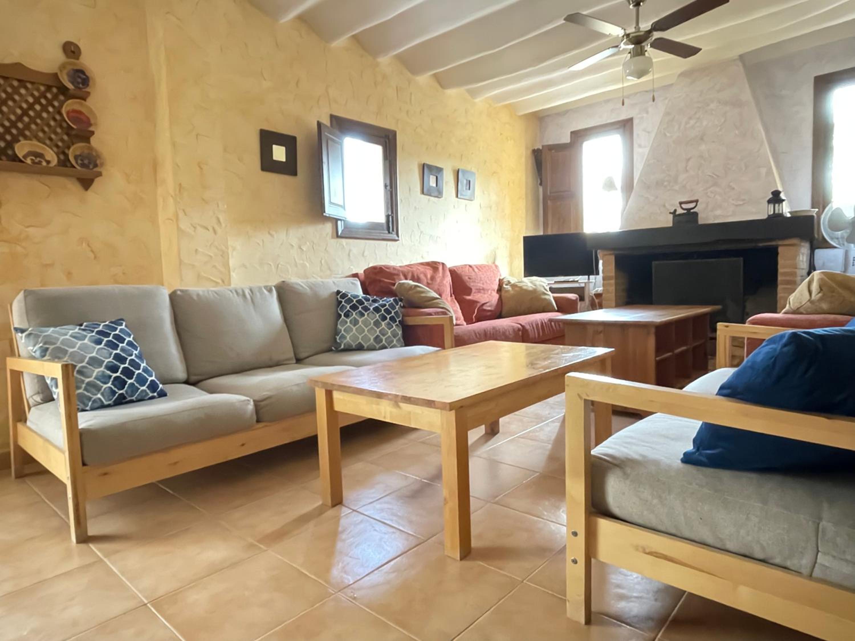 Casas Amarillas. Finca el Campillo