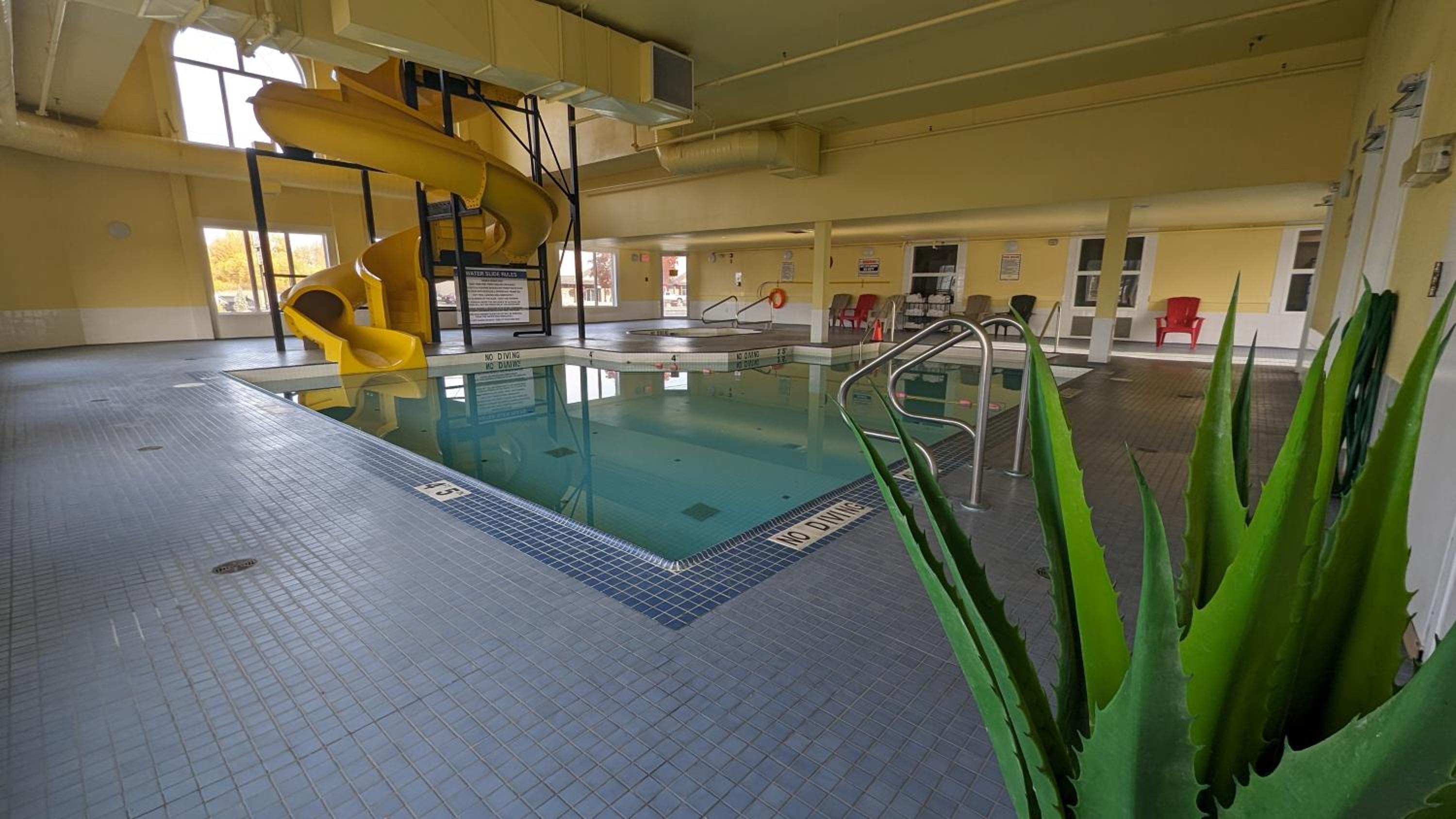 Cranbrook Vacations - Ramada by Wyndham Cranbrook - Property Image 11