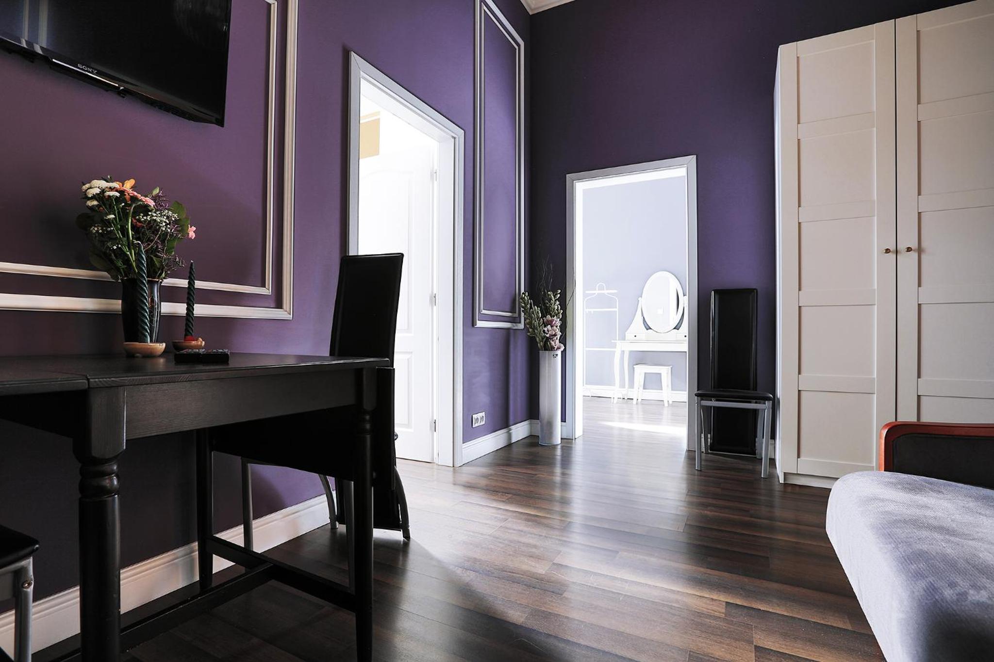 Two-bedroom Haven In The Old Town