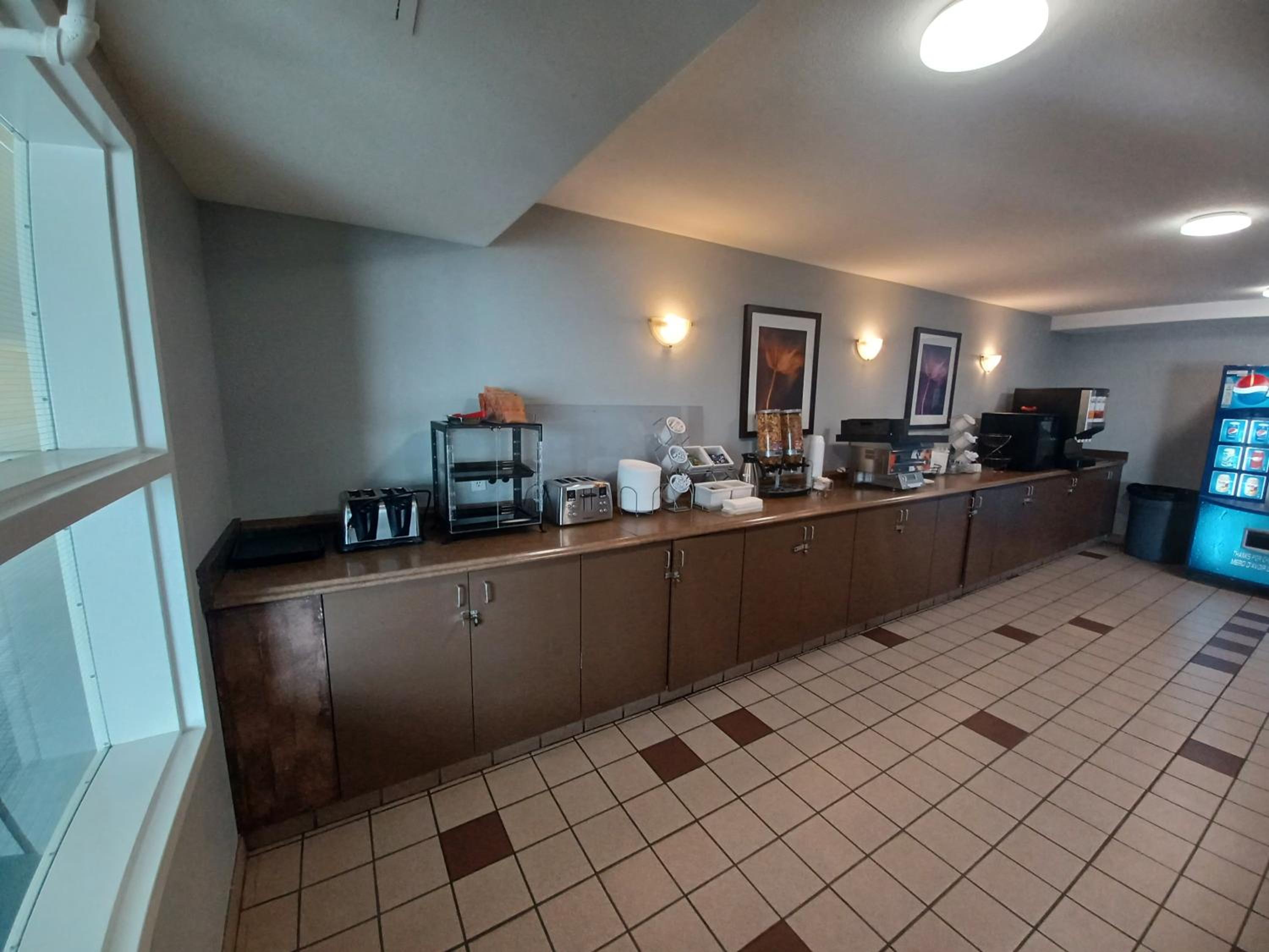 Cranbrook Vacations - Ramada by Wyndham Cranbrook - Property Image 45