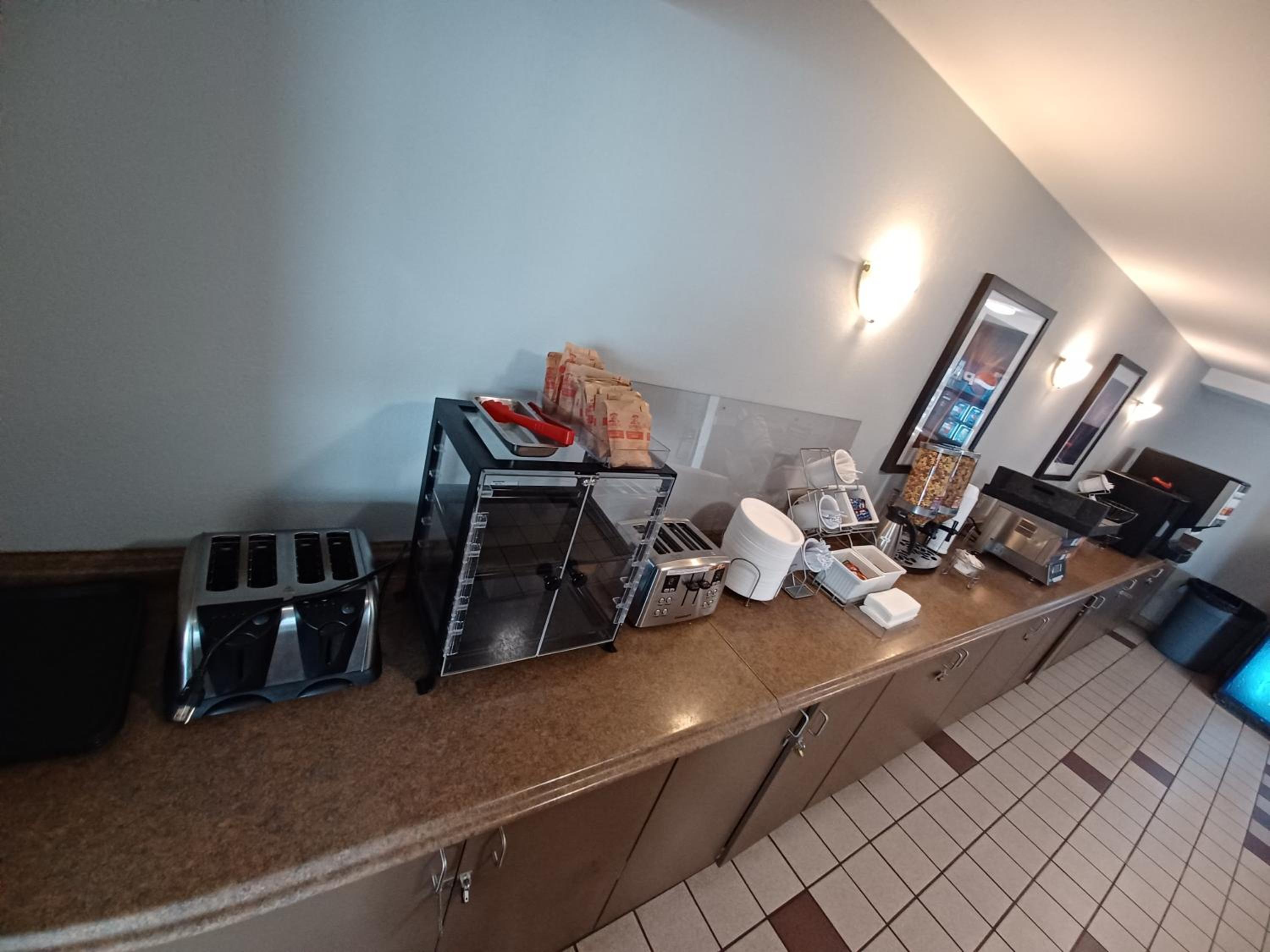 Cranbrook Vacations - Ramada by Wyndham Cranbrook - Property Image 29