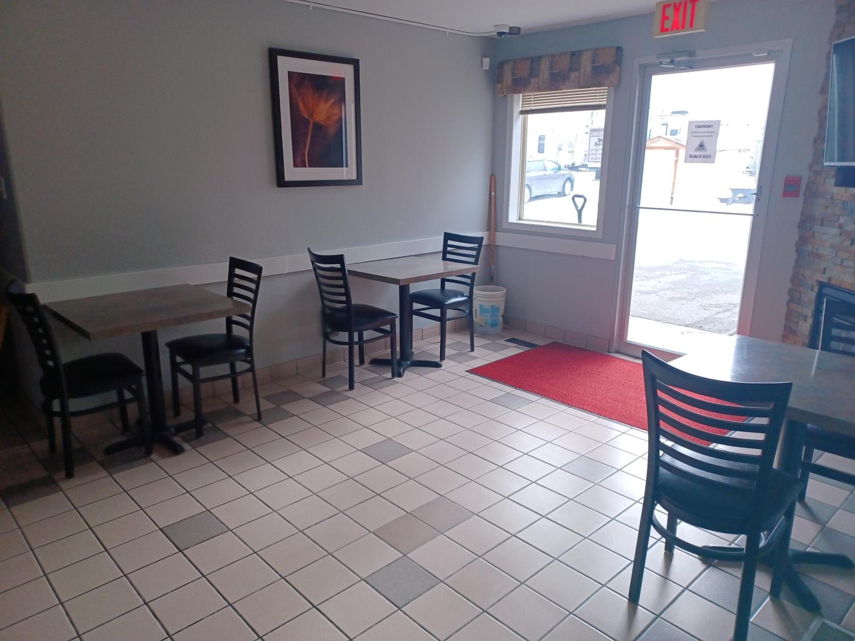 Cranbrook Vacations - Ramada by Wyndham Cranbrook - Property Image 30