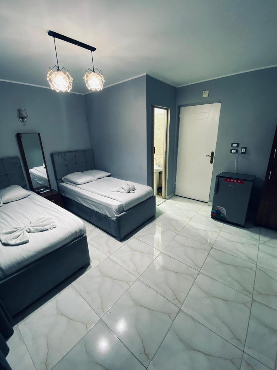 HoTEL NADA