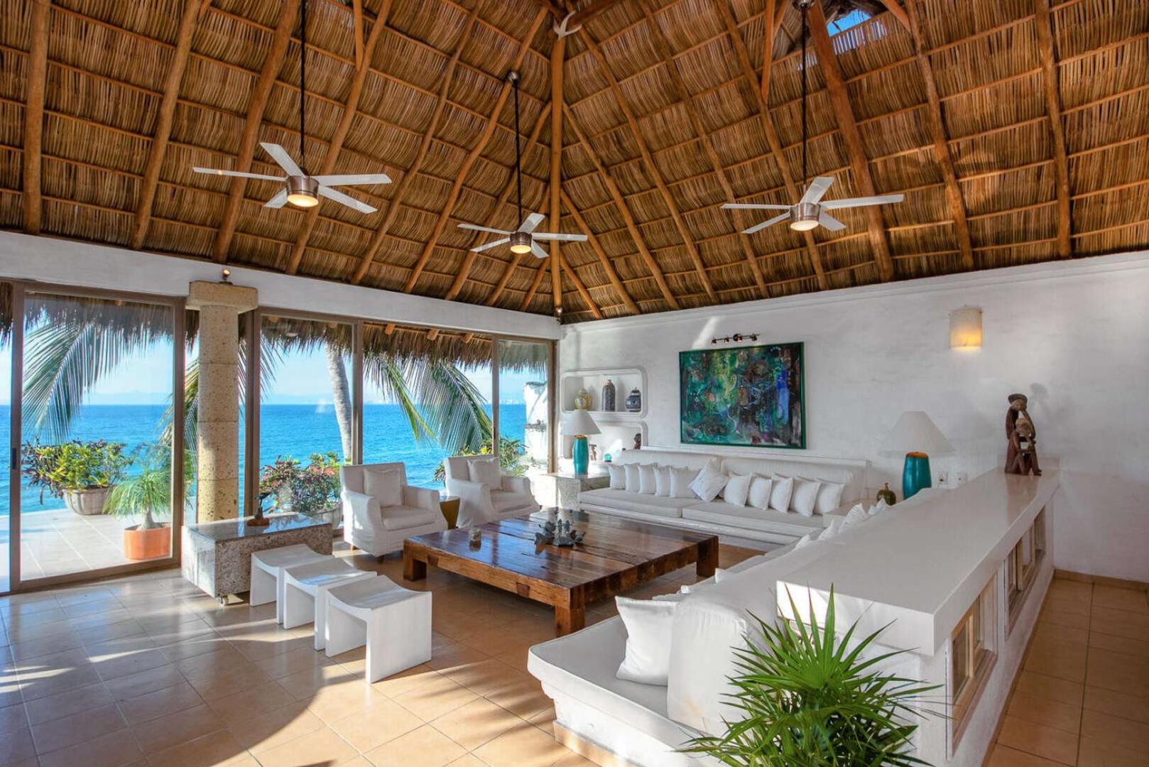 Beachfront House in Puerto Vallarta view 5