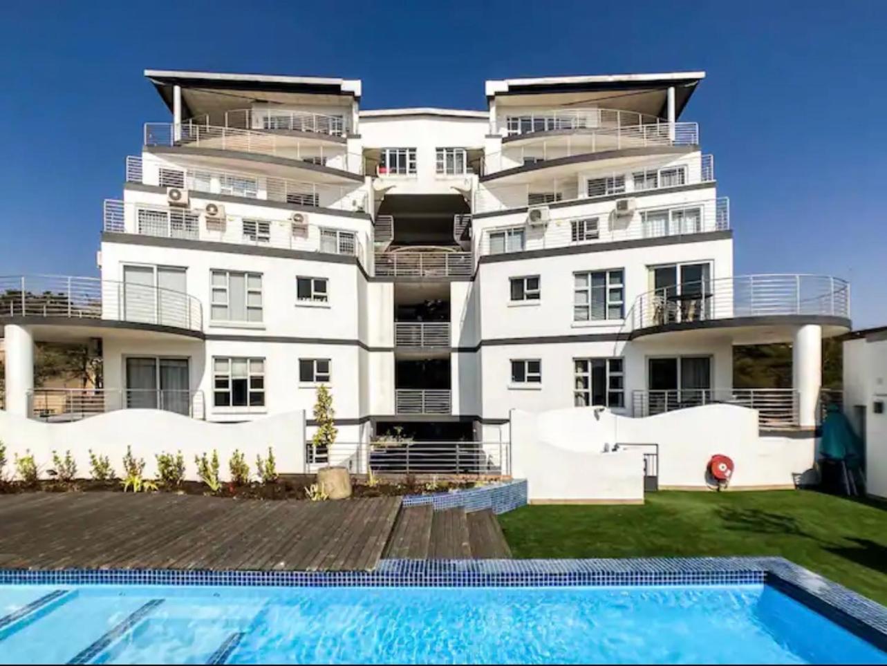 Dream Abodes @ SPLICE RIVIERA