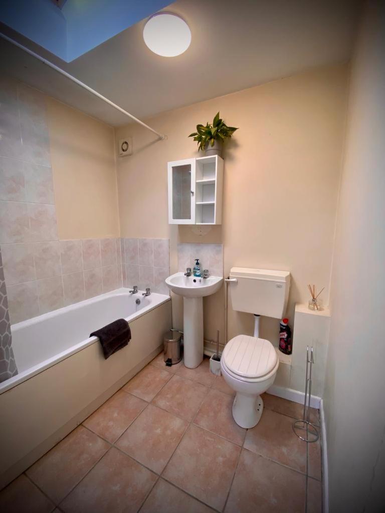 Unique Bungalow Grangetown