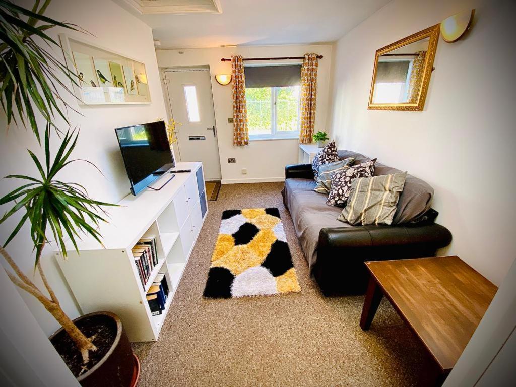 Unique Bungalow Grangetown