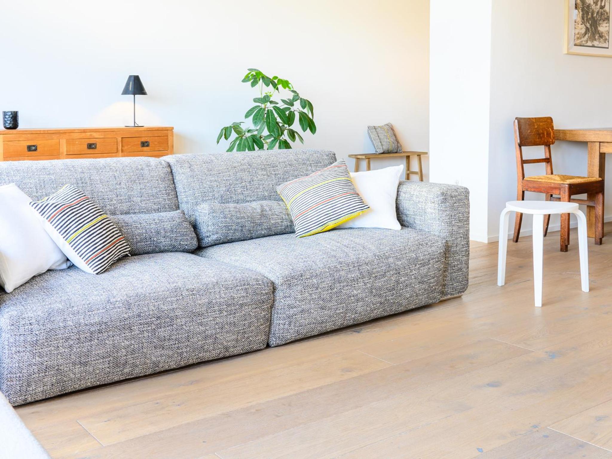Stylish and Spacious City Center Apartment