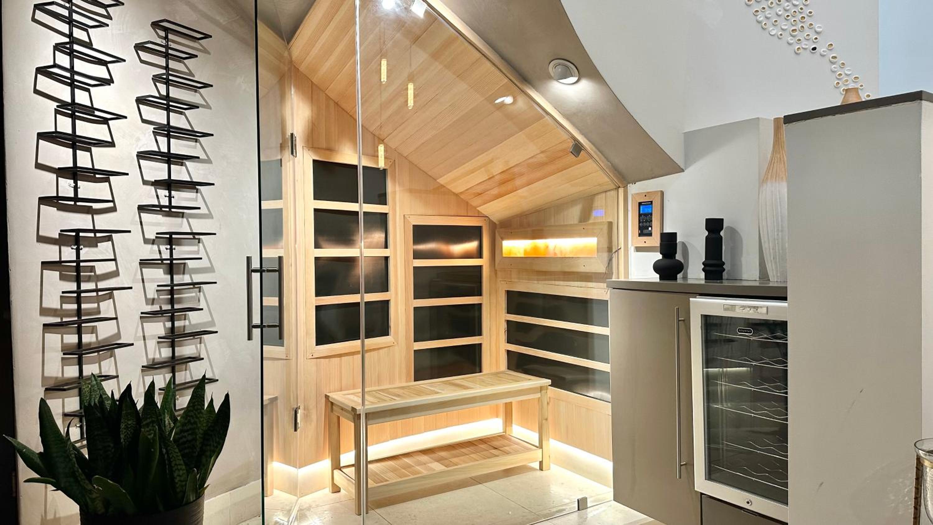 Luxurious Architectural Villa in Prime West Hollywood Neighborhood
