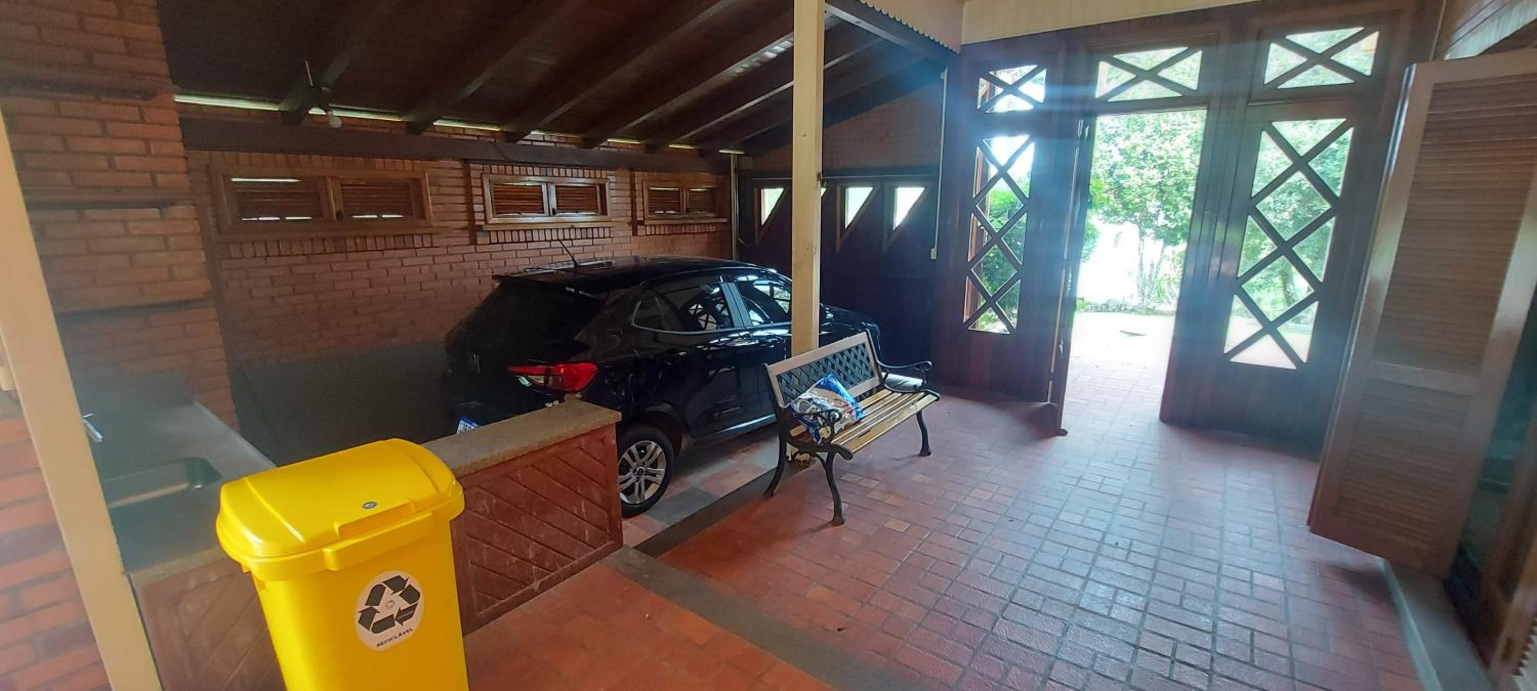 Casa 4 suíte, piscina interna em Pinto Bandeira