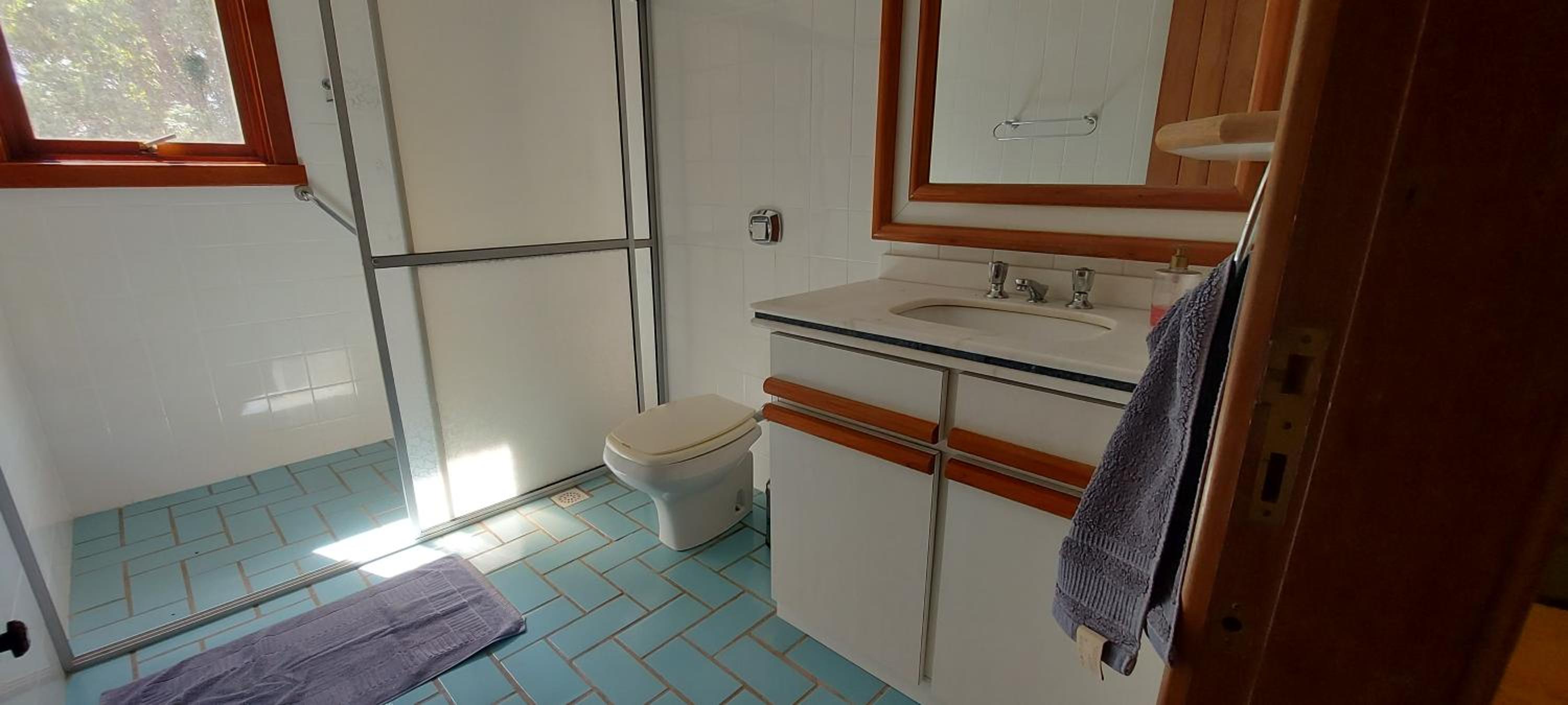 Casa 4 suíte, piscina interna em Pinto Bandeira