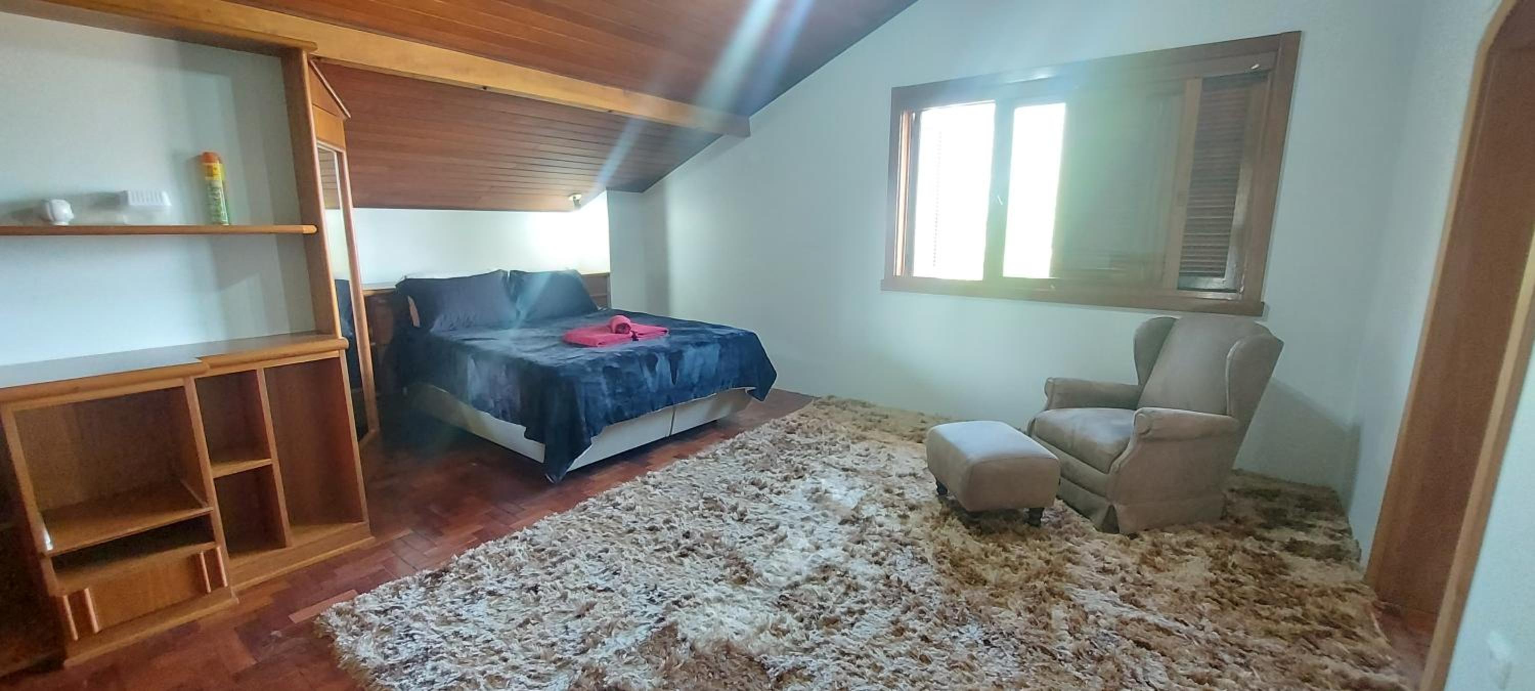 Casa 4 suíte, piscina interna em Pinto Bandeira
