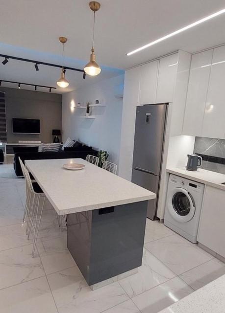 Hotel Smart Living-2Bed Pallouriotissa, Nicosia - Image 1