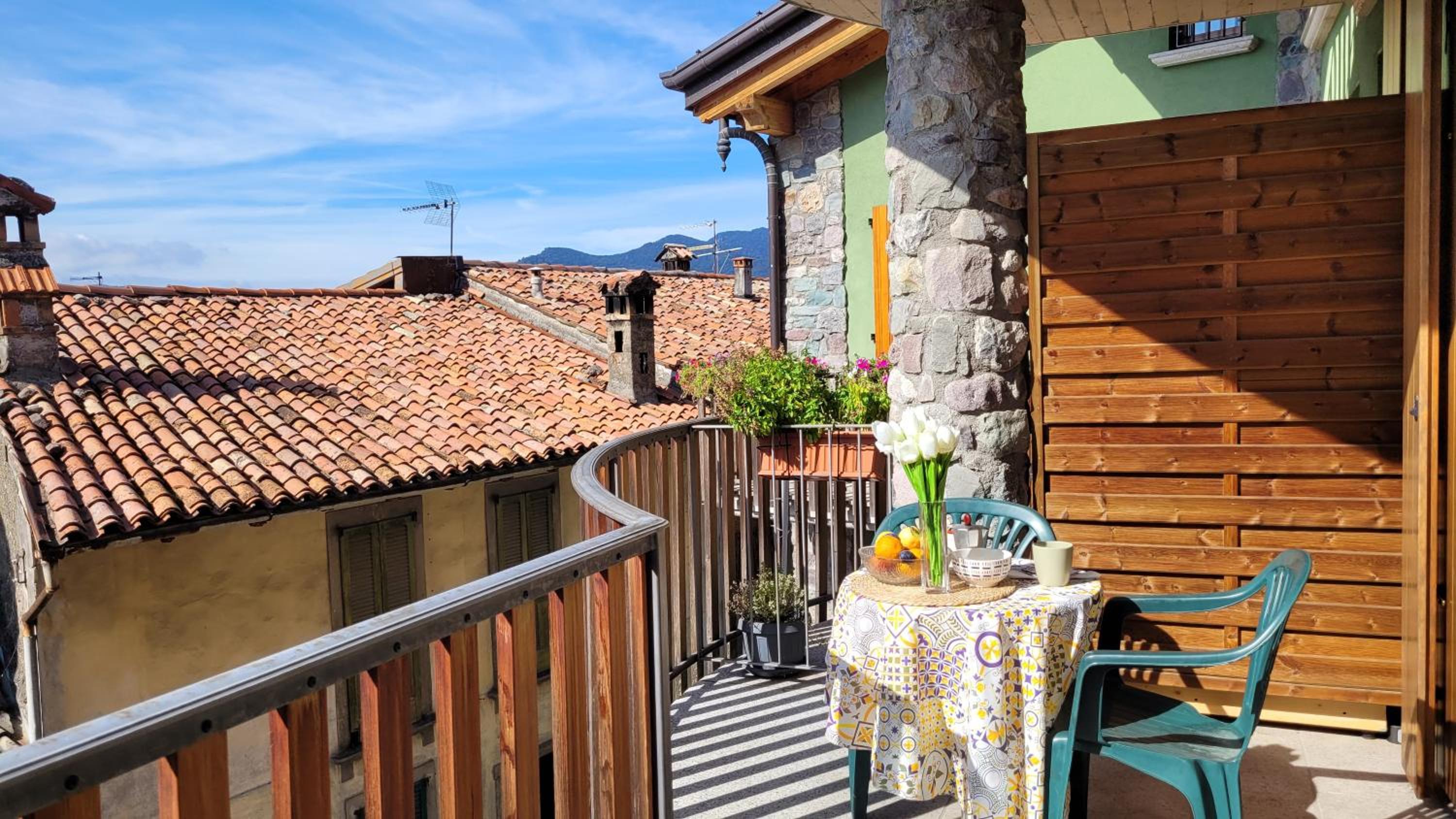 La casa nel Borgo Mountain Lake Iseo Hospitality view 5