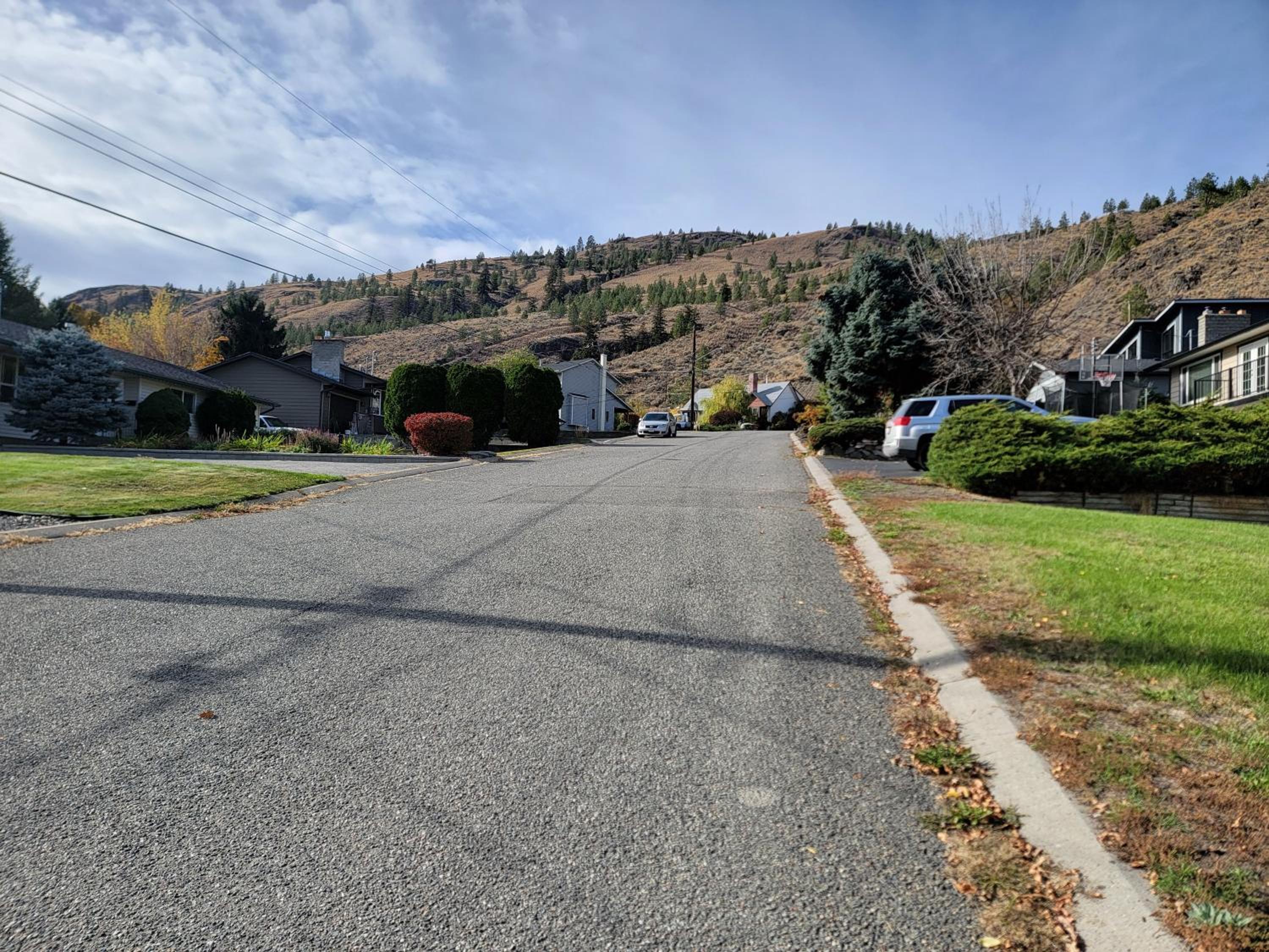 Kamloops Vacations - Charming - 2 bedrooms basemnt, 1 full bath  rec room - Property Image 6