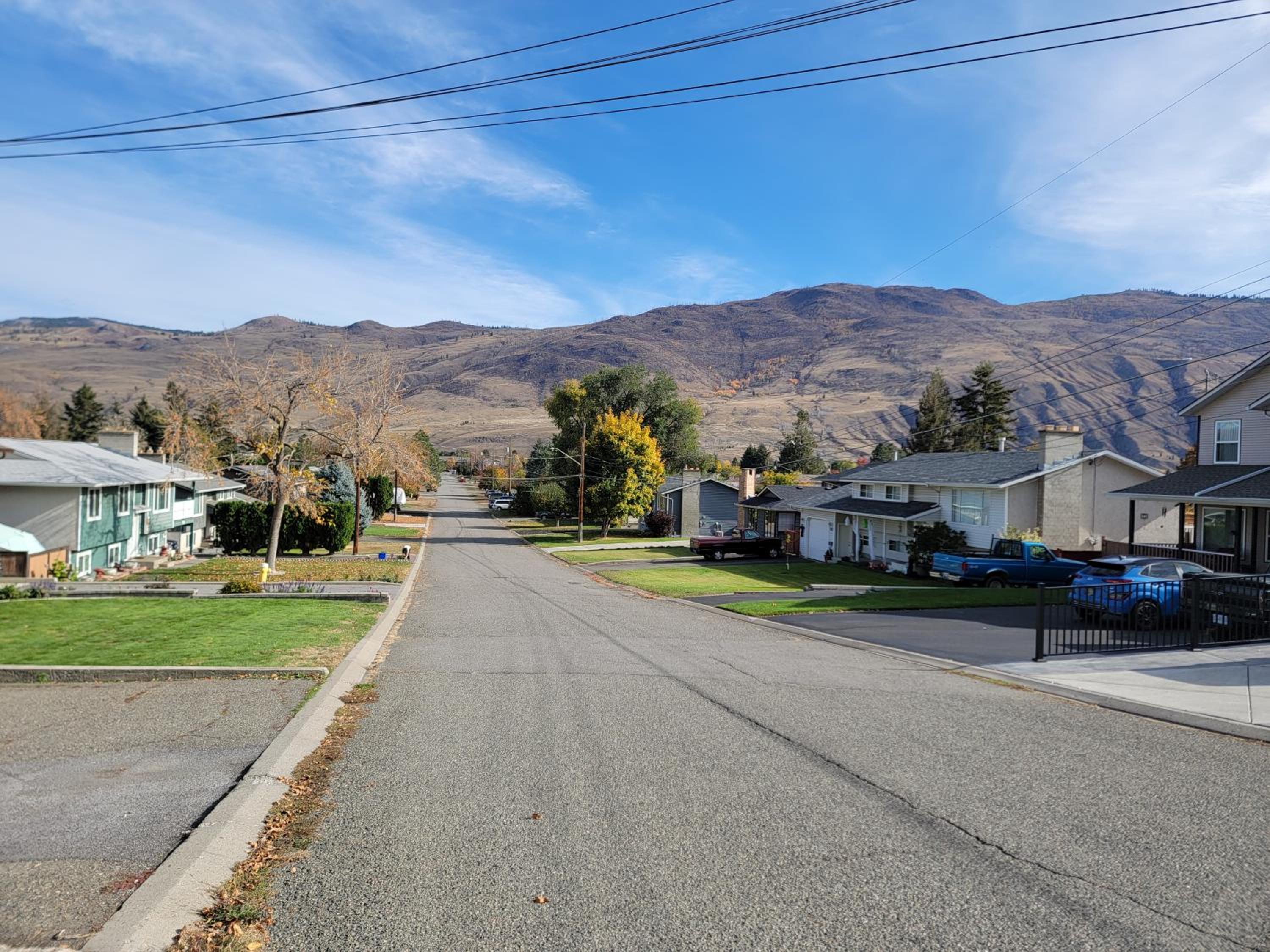 Kamloops Vacations - Charming - 2 bedrooms basemnt, 1 full bath  rec room - Property Image 5