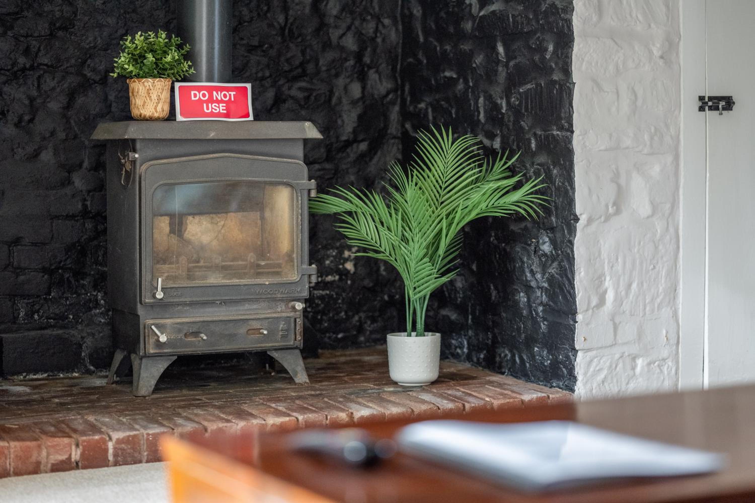 Charming Family Farmhouse near Lyme Regis view 3