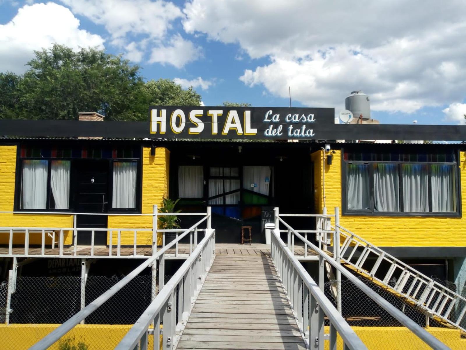 Moto Hostal el Tata