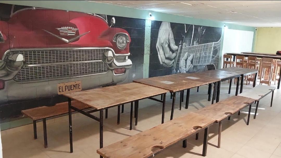 Moto Hostal el Tata
