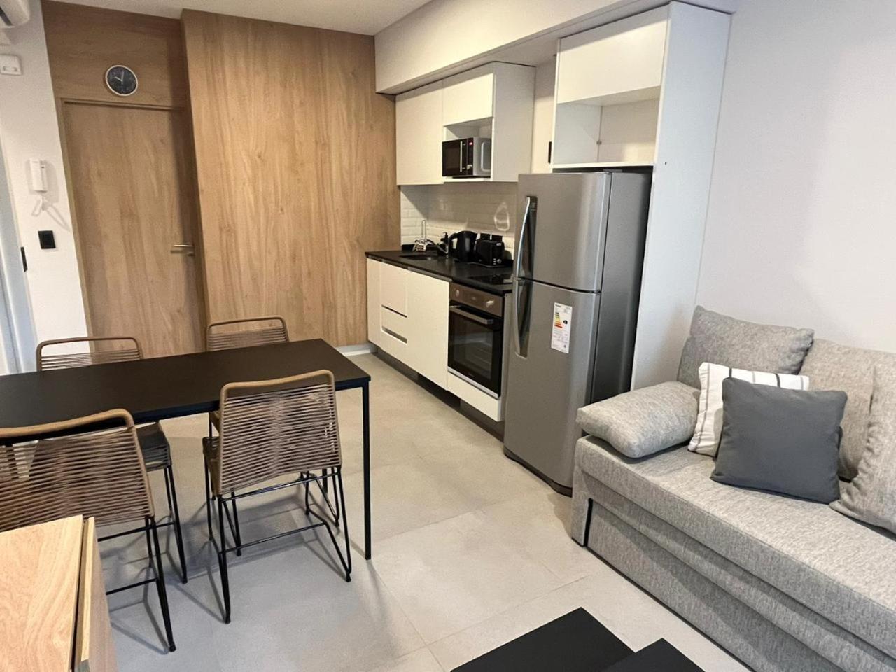 Apartamentos Deluxe [JNJR869]