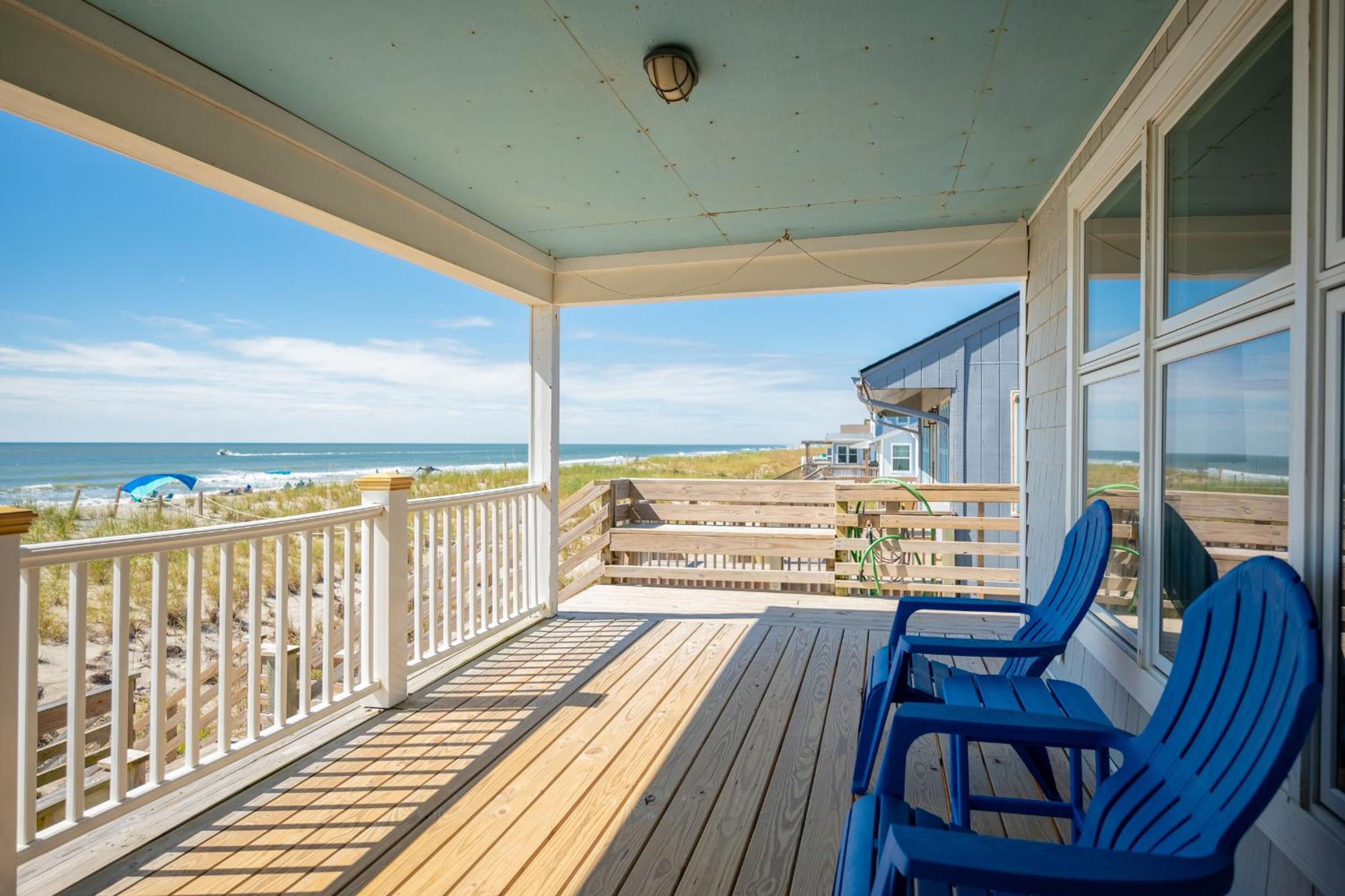 7th Heaven by Oak Island Accommodations view 4