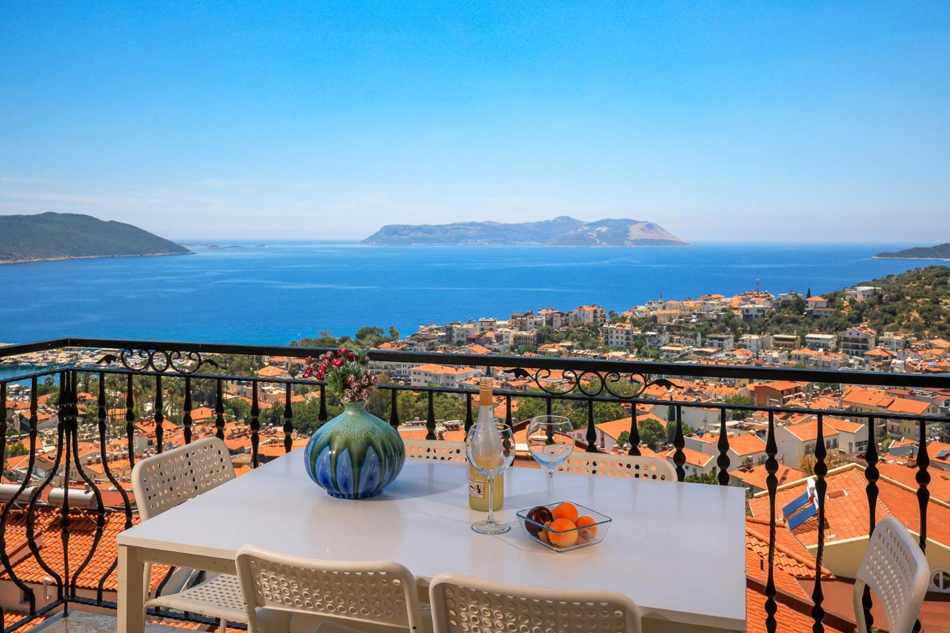 Apollo Apart - Image 36