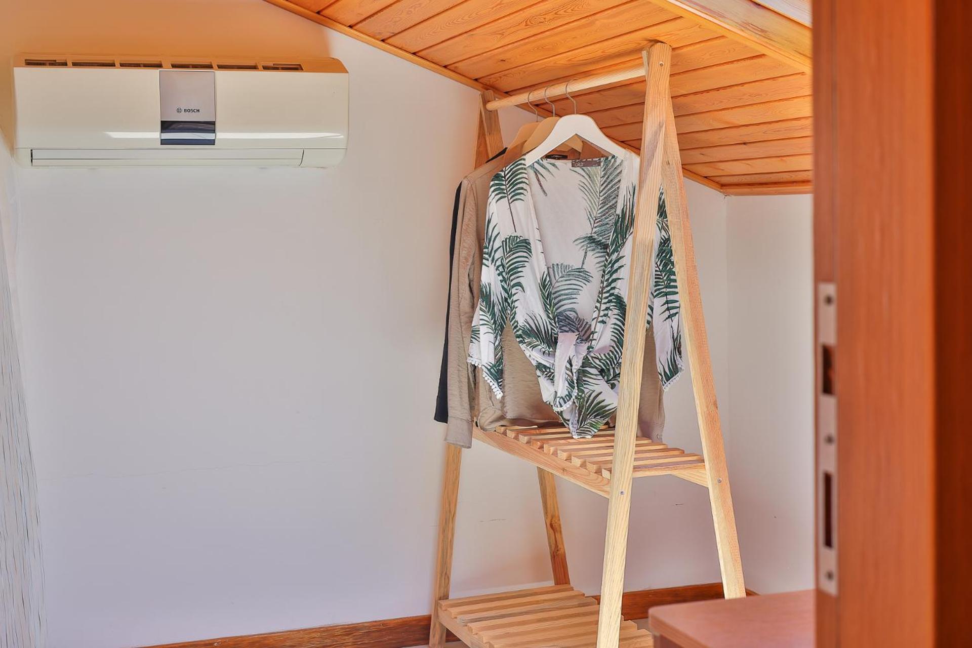 Apollo Apart - Image 21