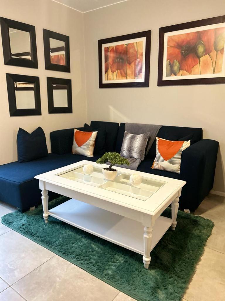 Bachelor apartment in Brynston