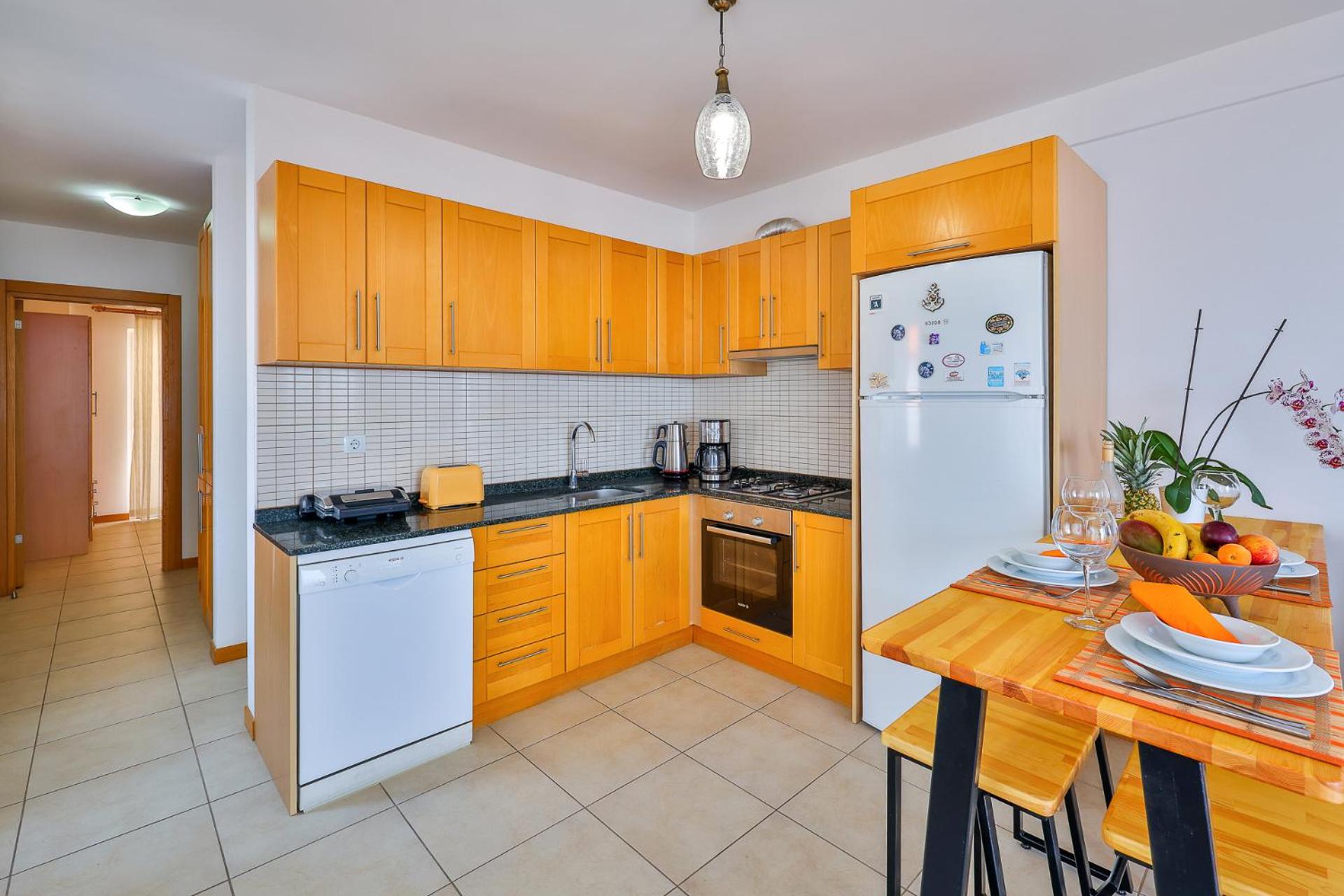 Apollo Apart - Image 28