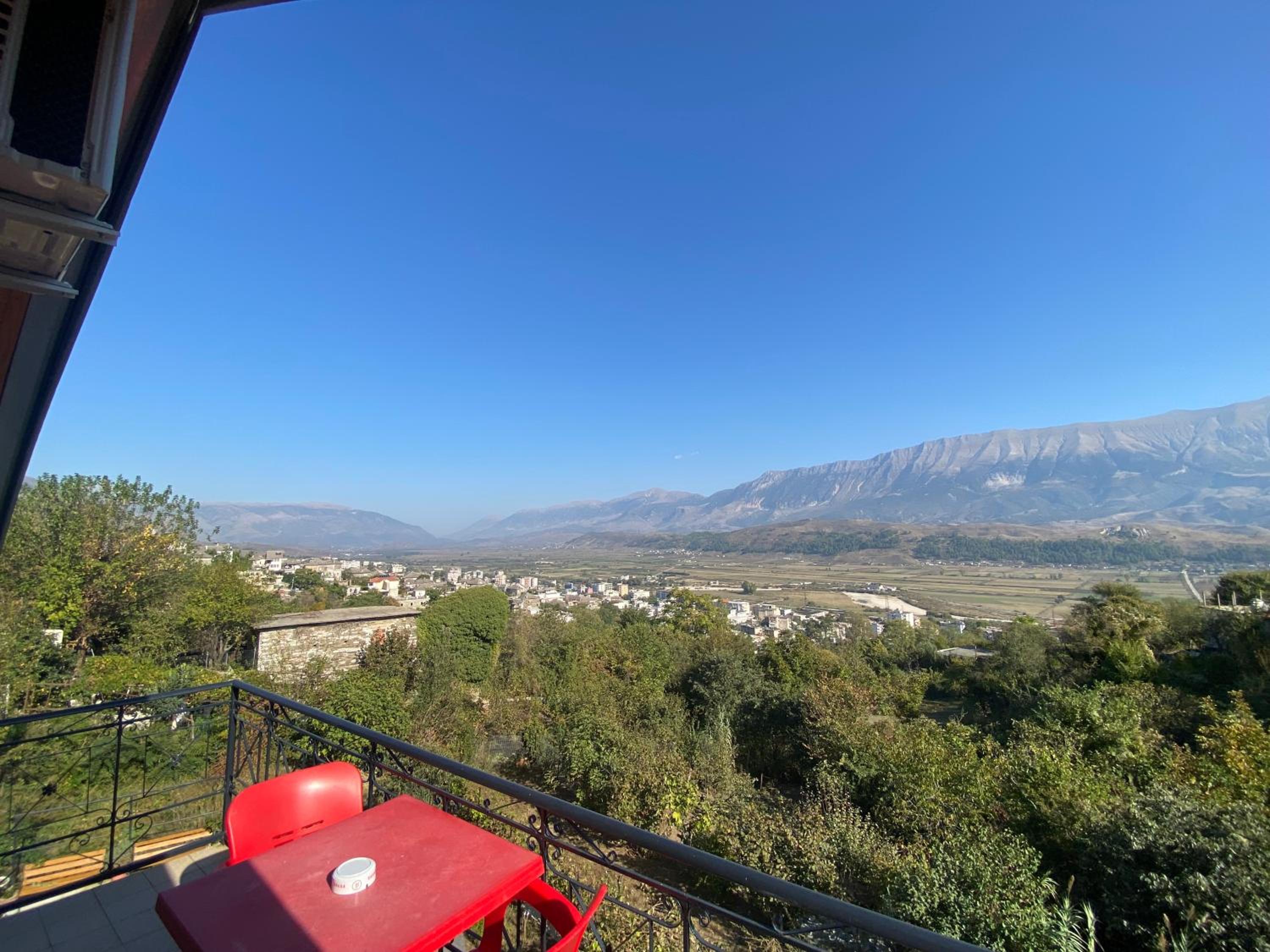 Bixhaku GuestHouse