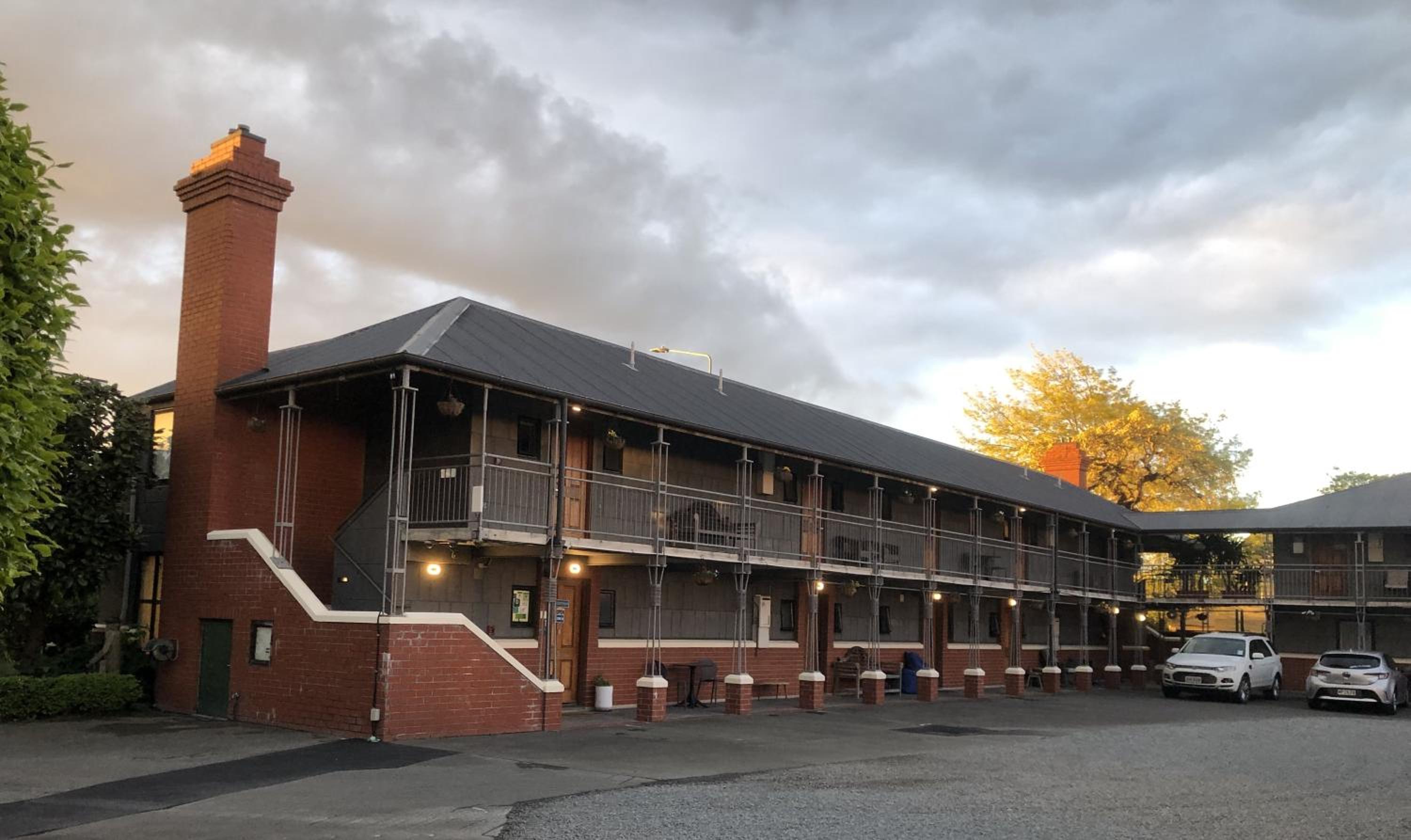Country Glen Lodge - Image 2