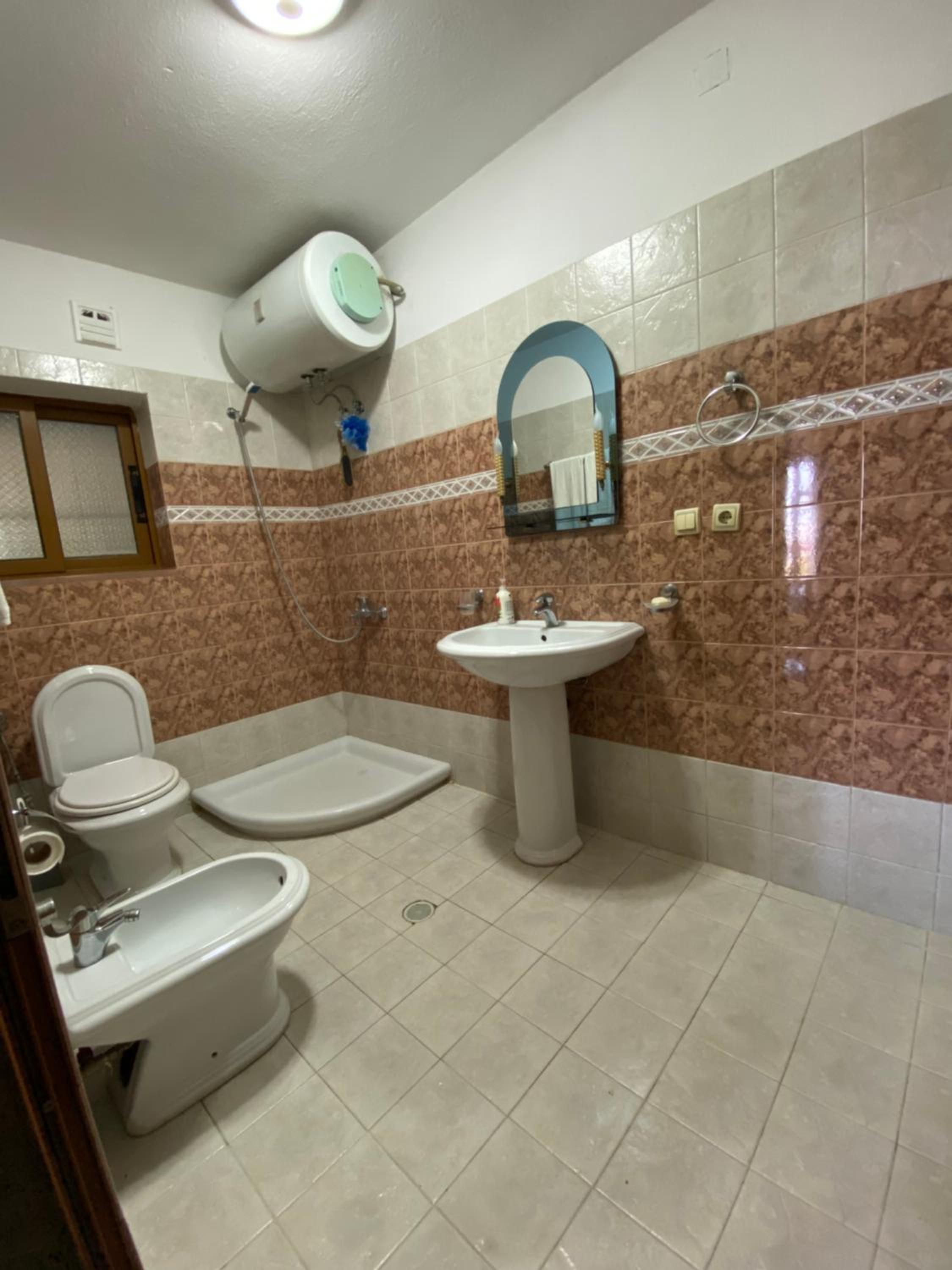 Bixhaku GuestHouse