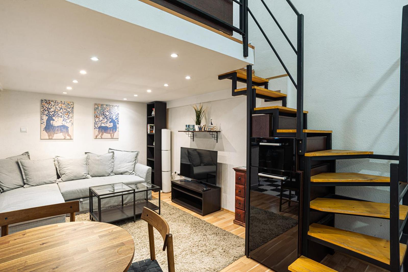 Cosy Corner - Entire Apartment near Oktogon view 3