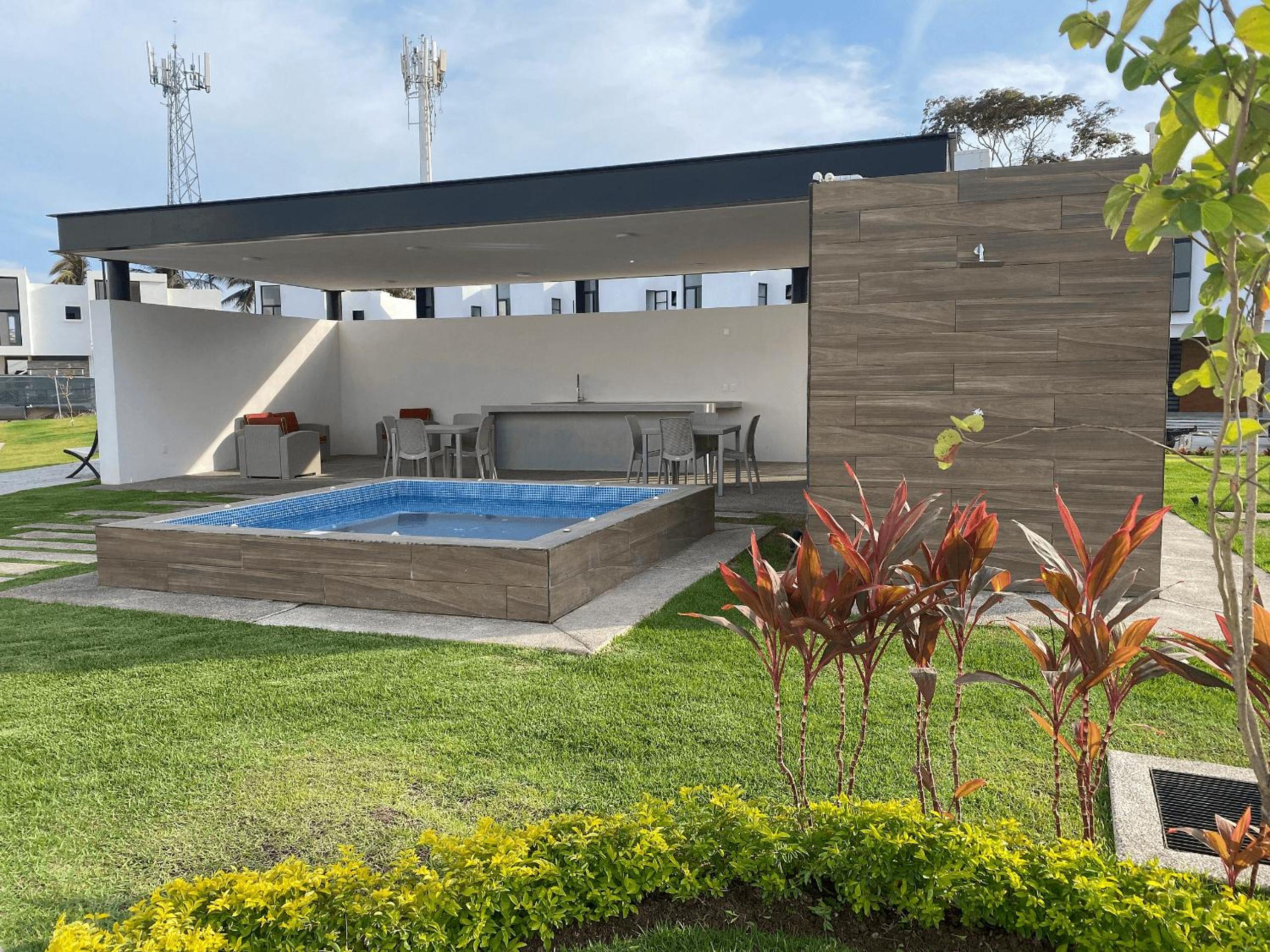 Corales Residencial view 4
