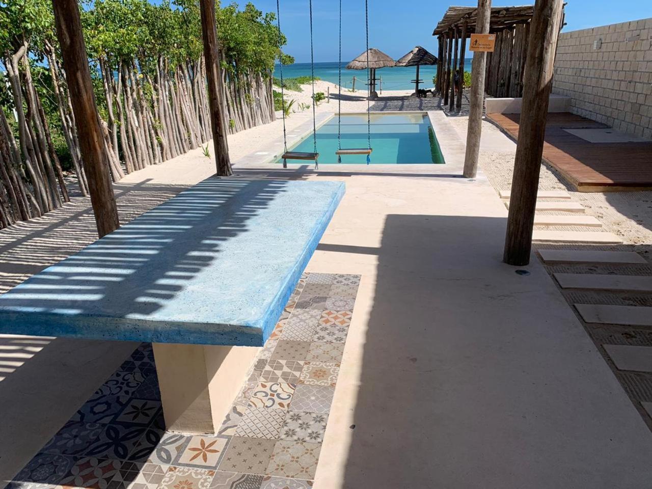 Hotel Telchac Villa De 3 Pisos Con Club Playa