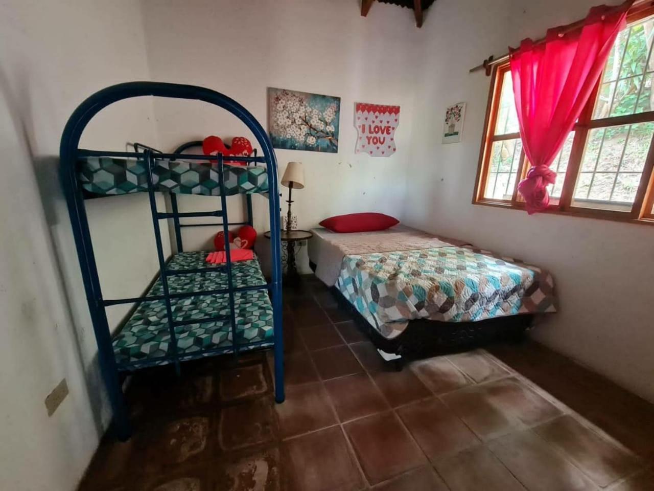 Casa de campo amplia y tranquila