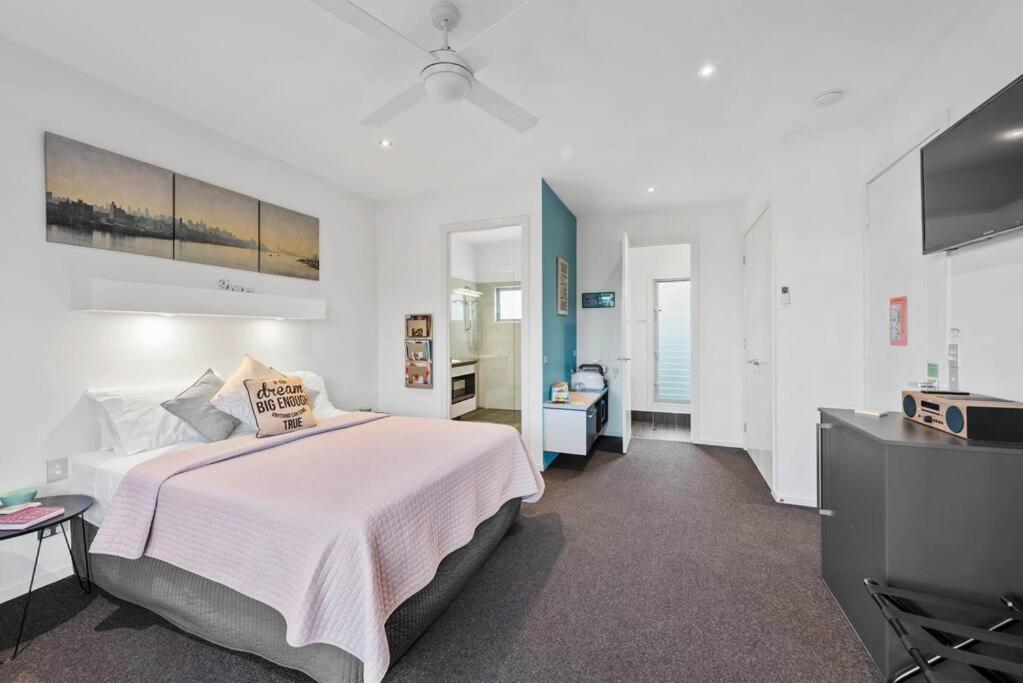 Scarborough Beach Break Holidays - Unit 3