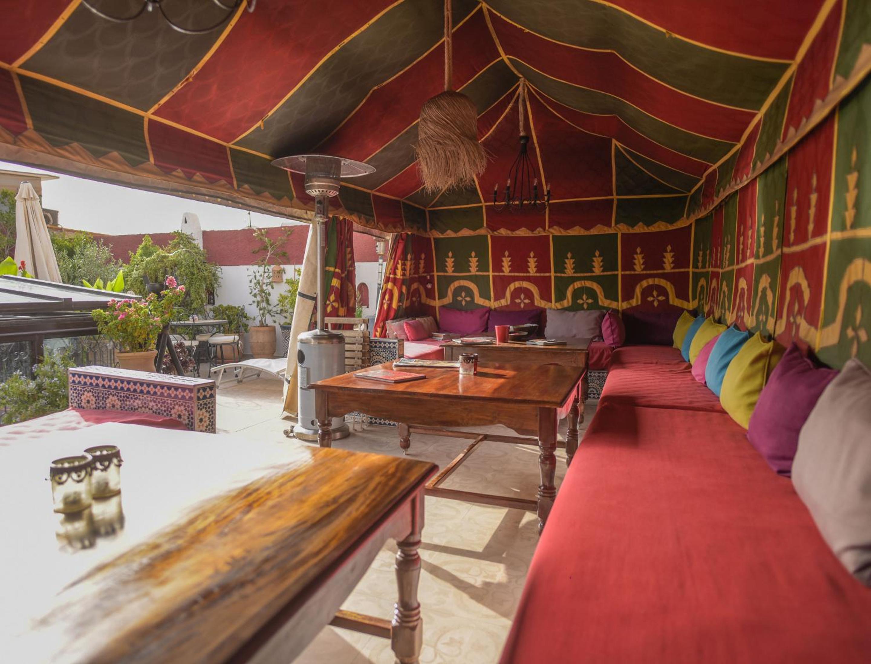 lounge