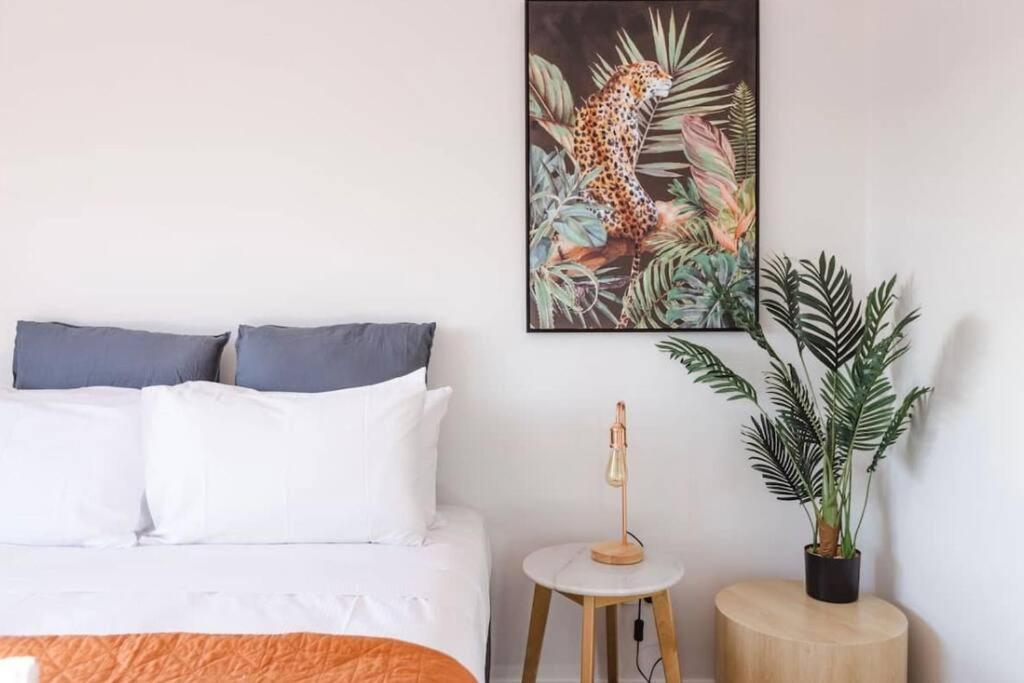 CBD with Style and Luxury - Free Parking